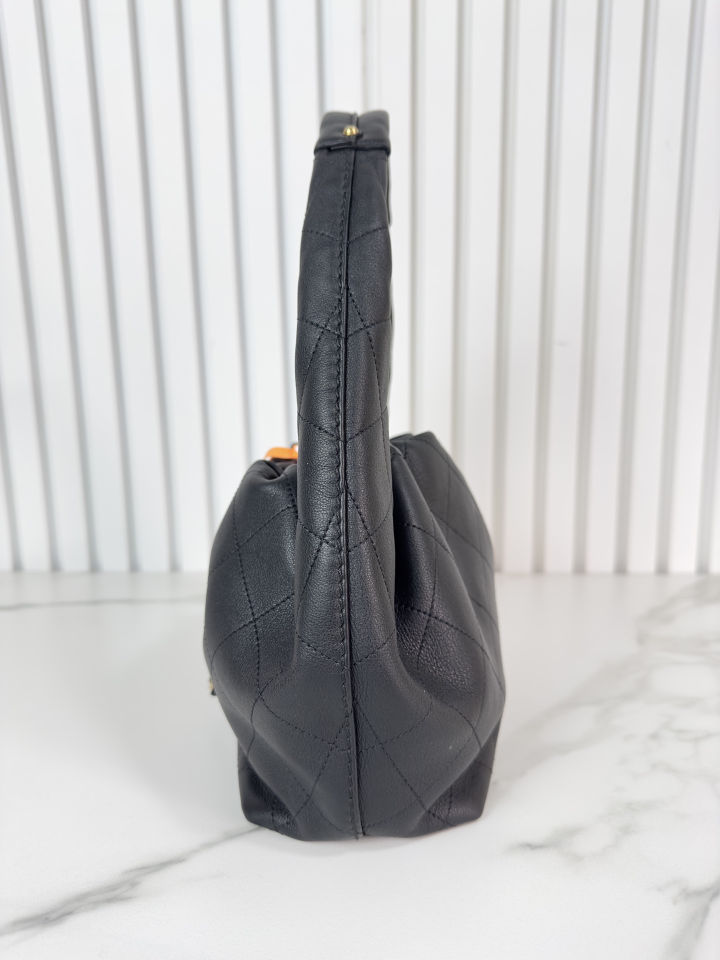 Basic Bag Cow Leather Black 12cm