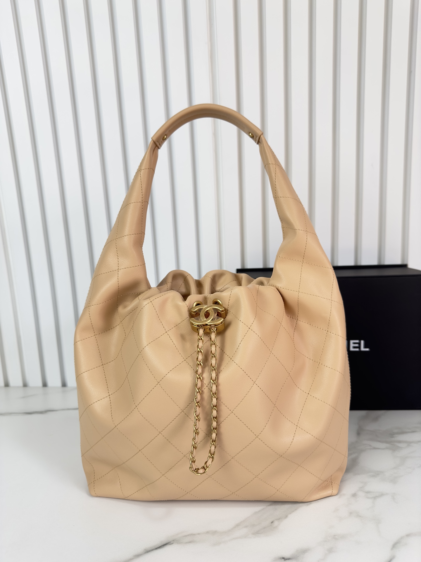Basic Bag Cow Leather 12cm