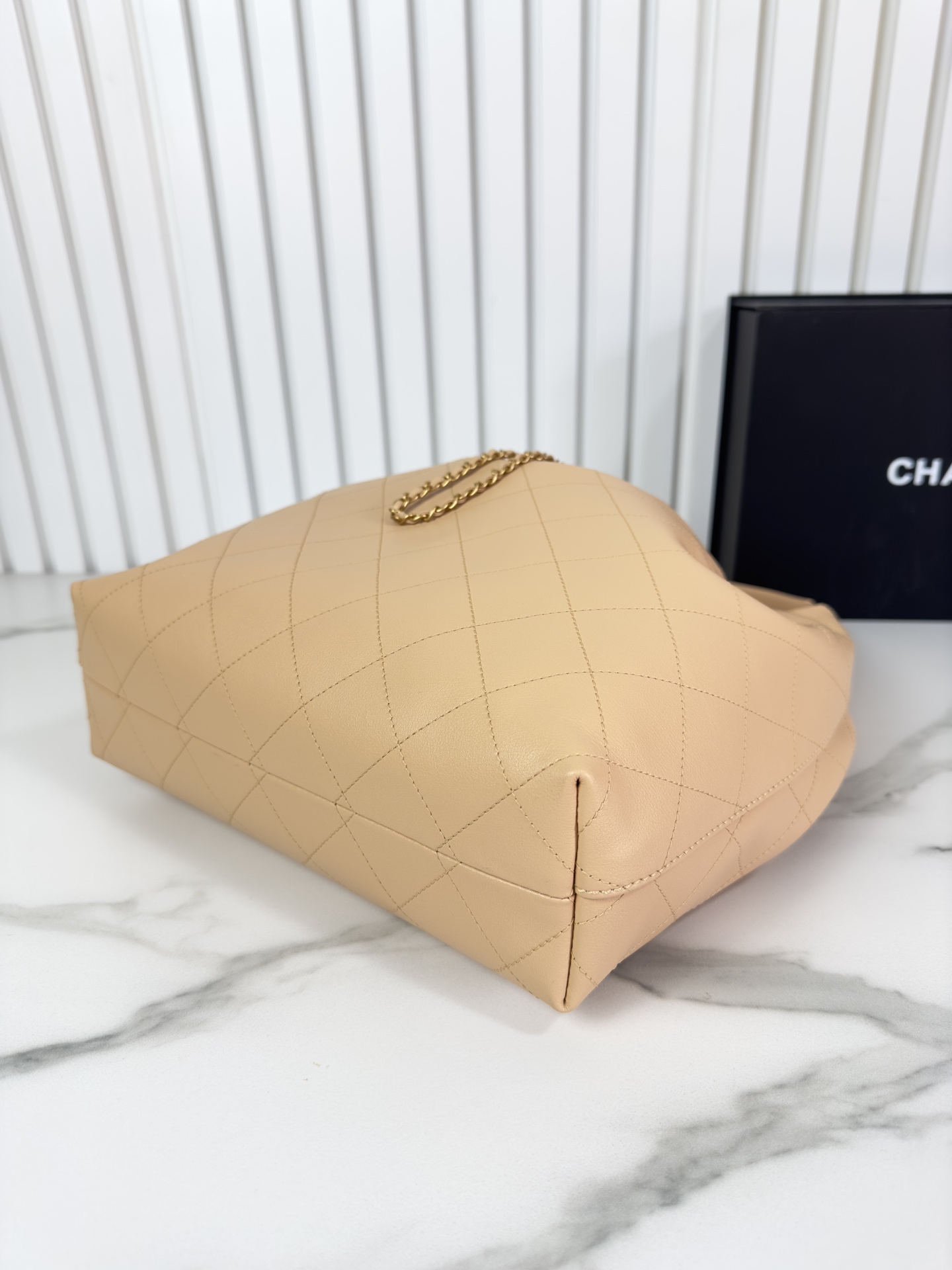 Basic Bag Cow Leather 12cm