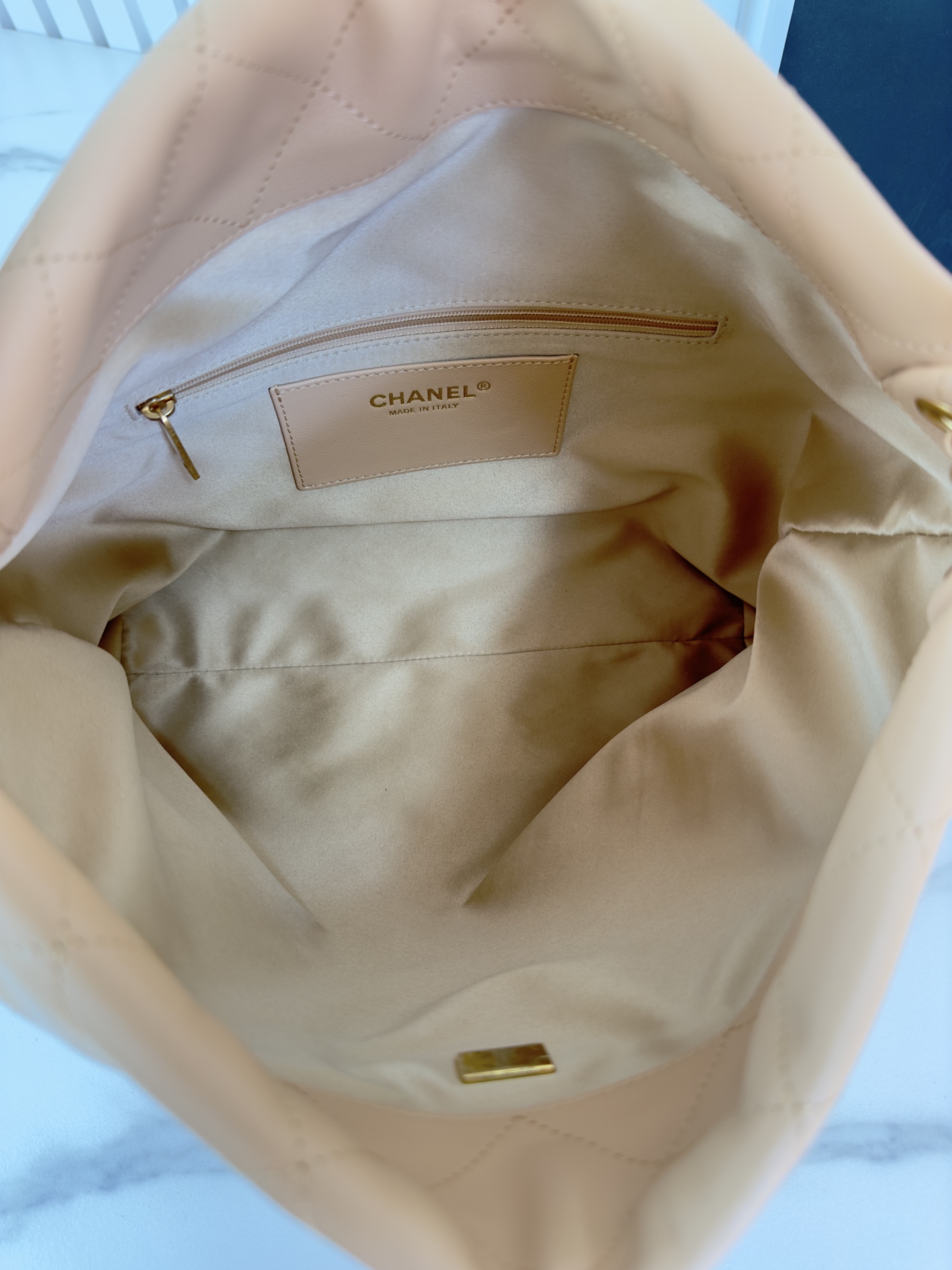 Basic Bag Cow Leather 12cm