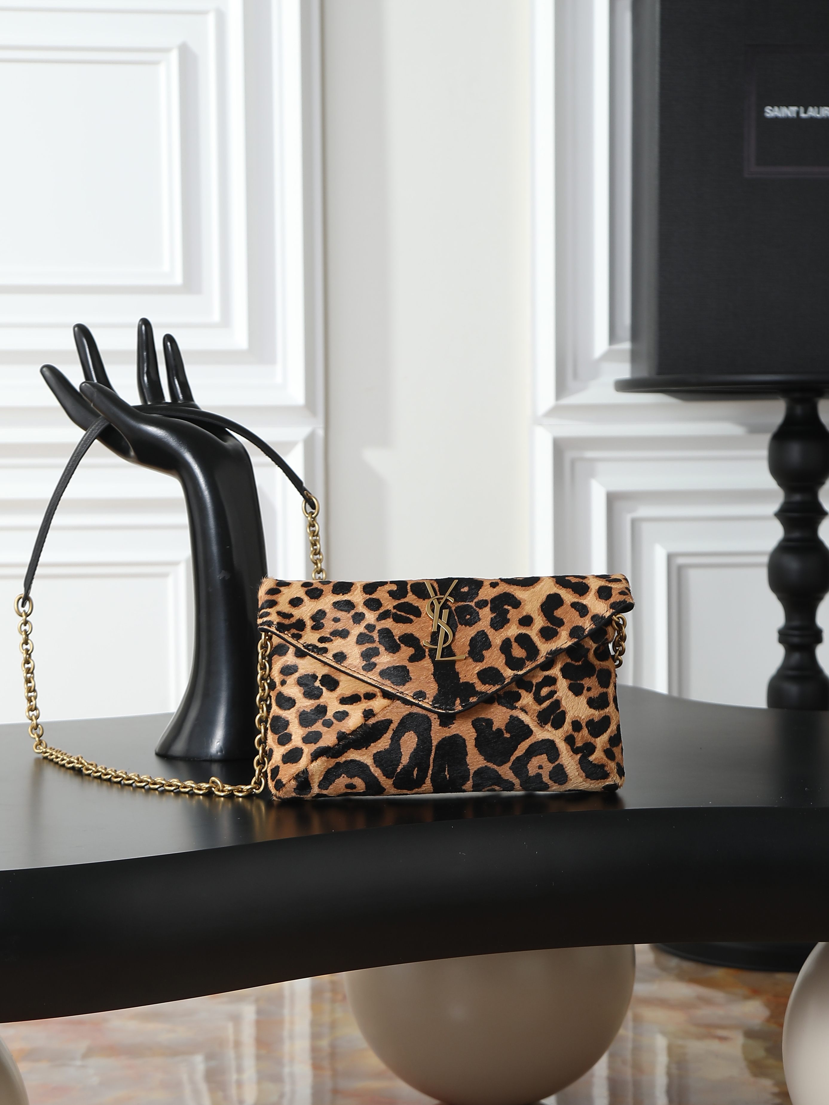 Clutch Bag M-l