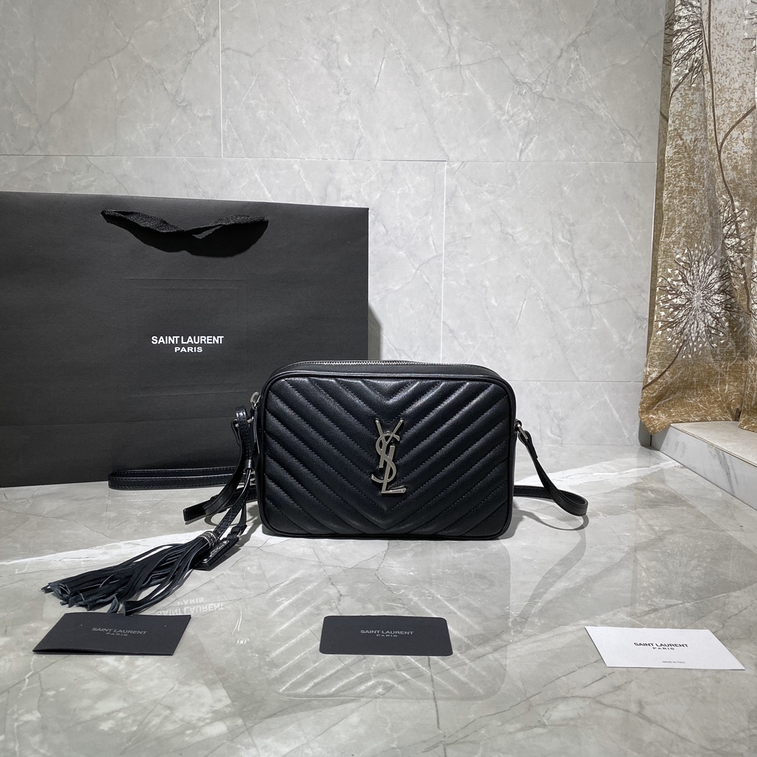 Louis Vuitton Basic Bag Cow Leather M-l