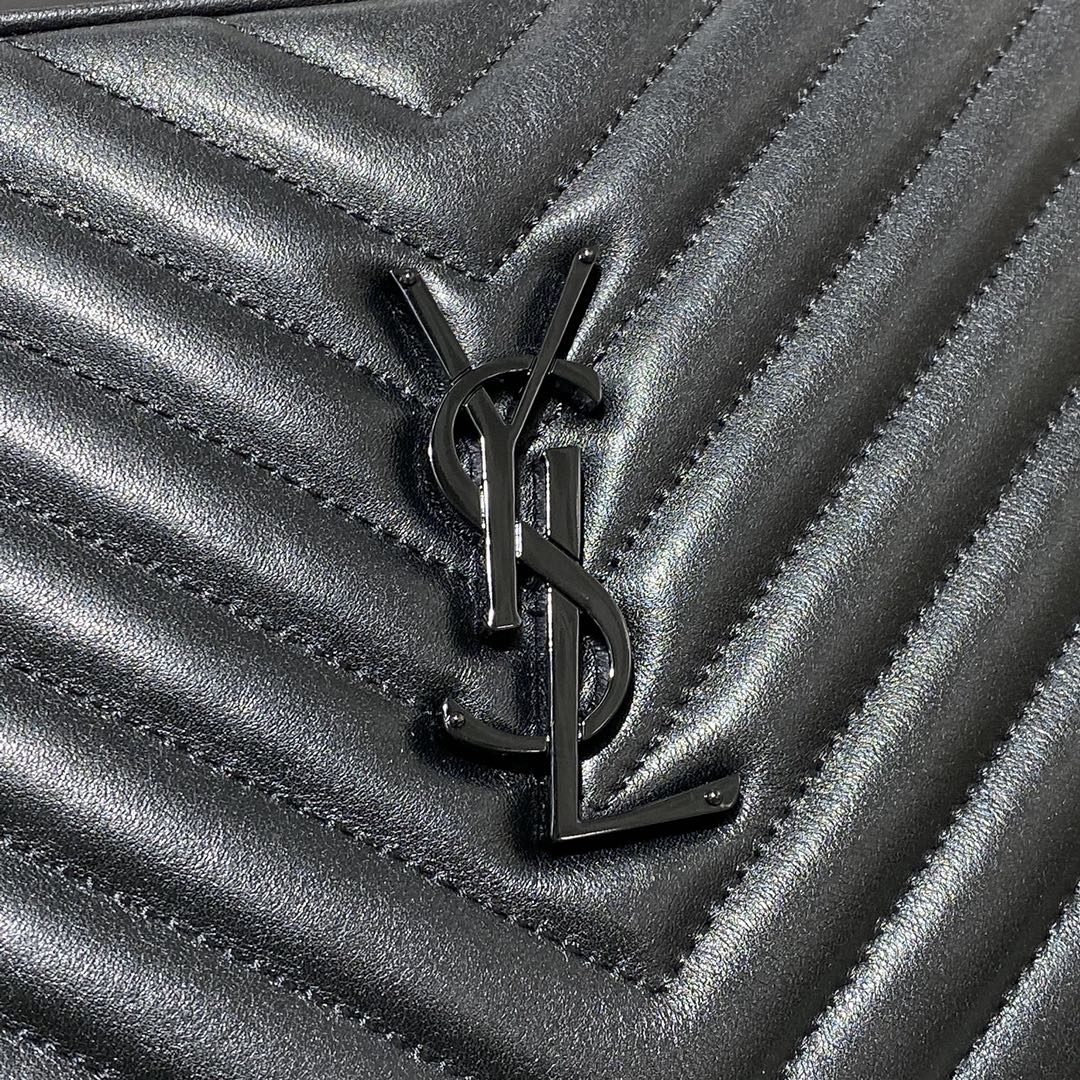 Louis Vuitton Basic Bag Cow Leather M-l