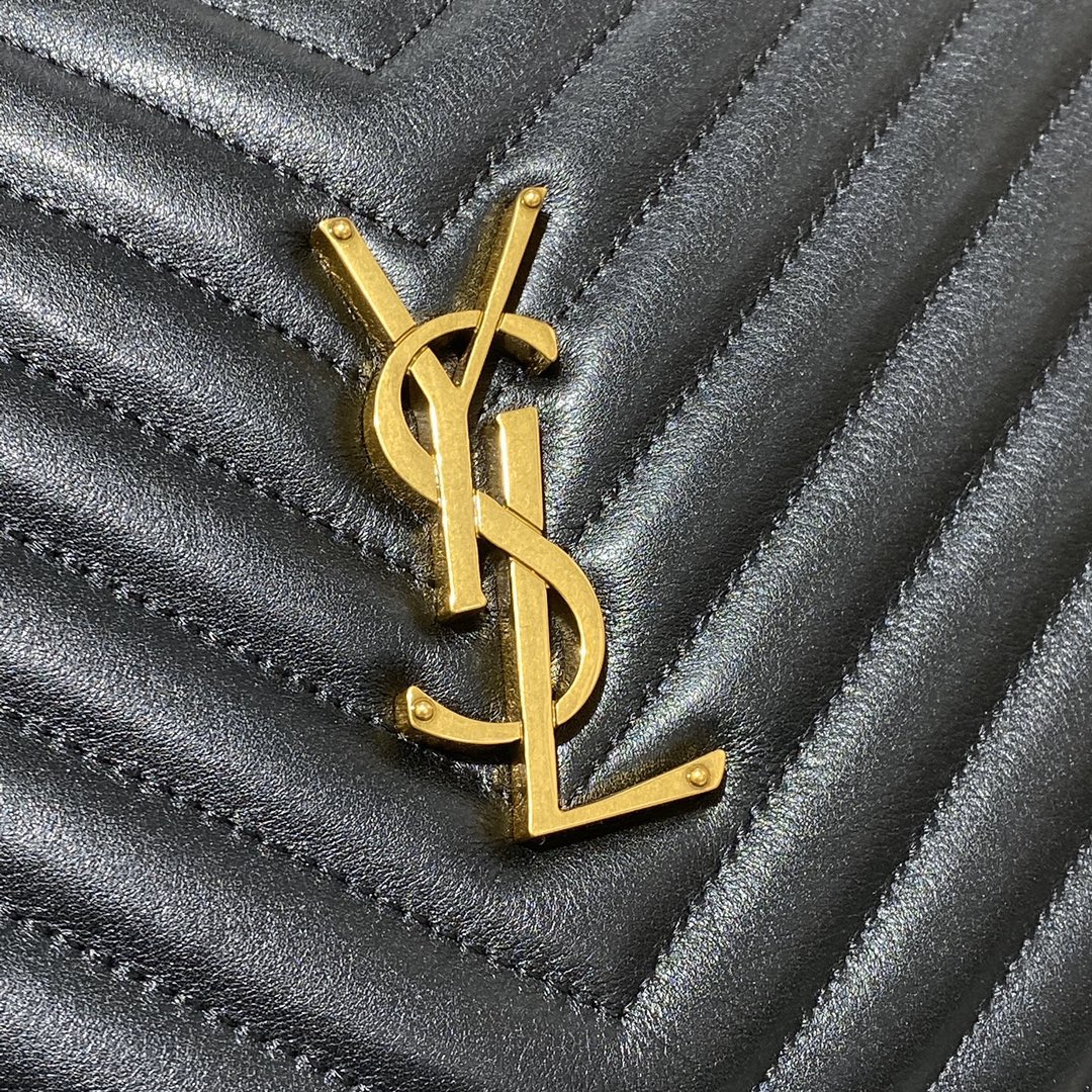 Louis Vuitton Basic Bag Cow Leather M-l