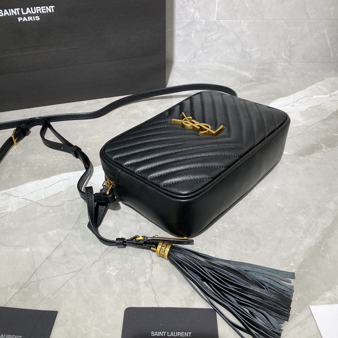 Louis Vuitton Basic Bag Cow Leather M-l