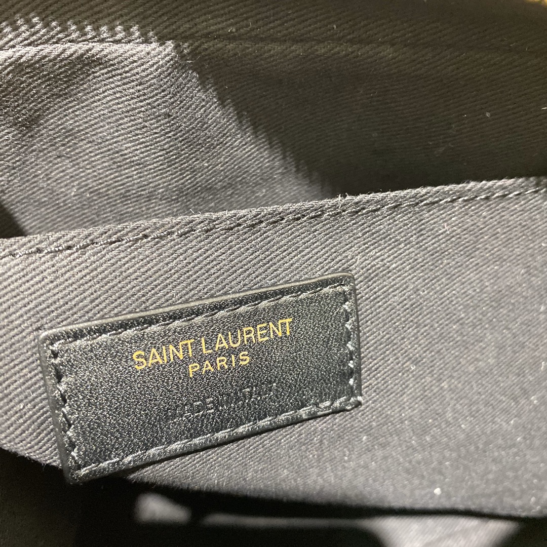 Louis Vuitton Basic Bag Cow Leather M-l