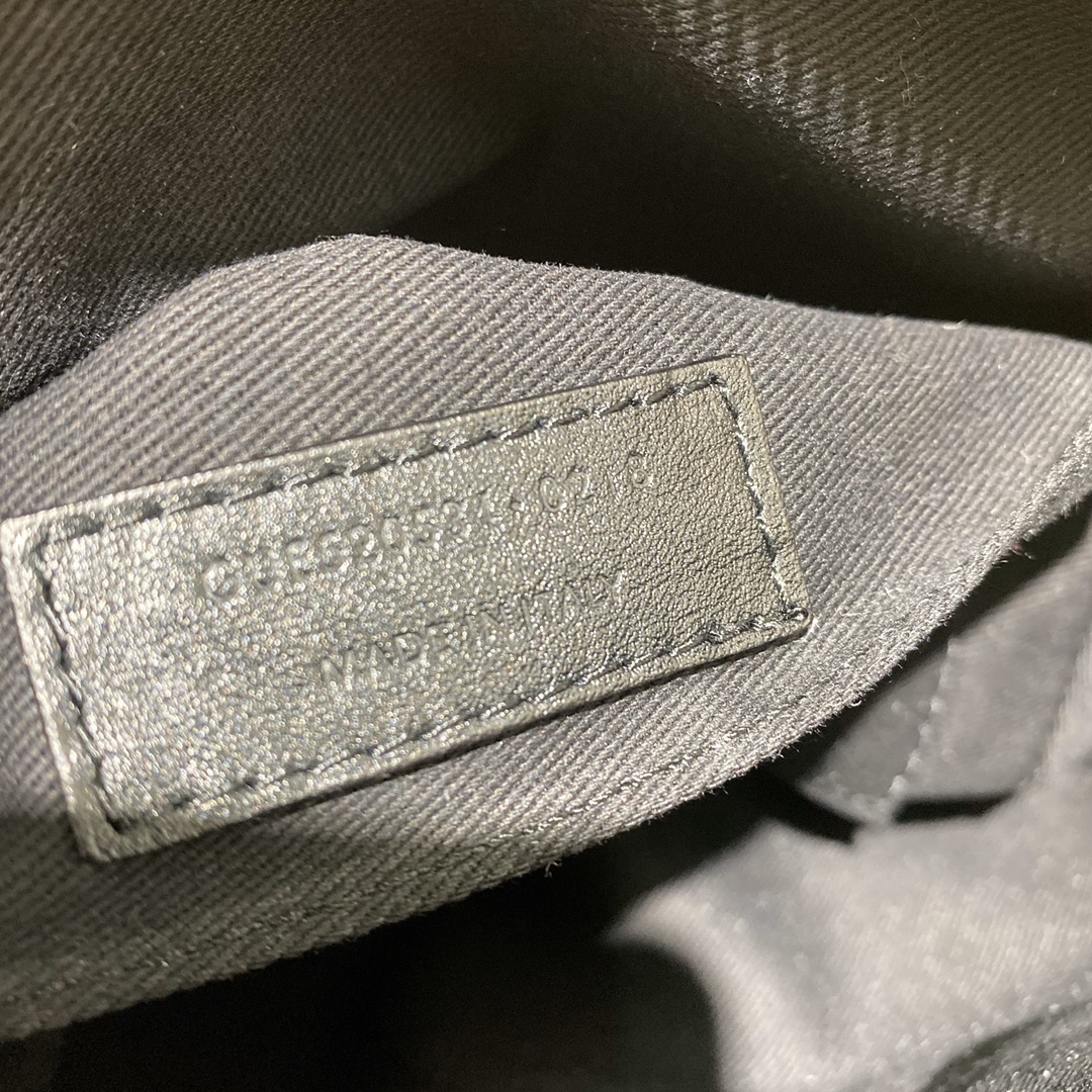 Louis Vuitton Basic Bag Cow Leather M-l