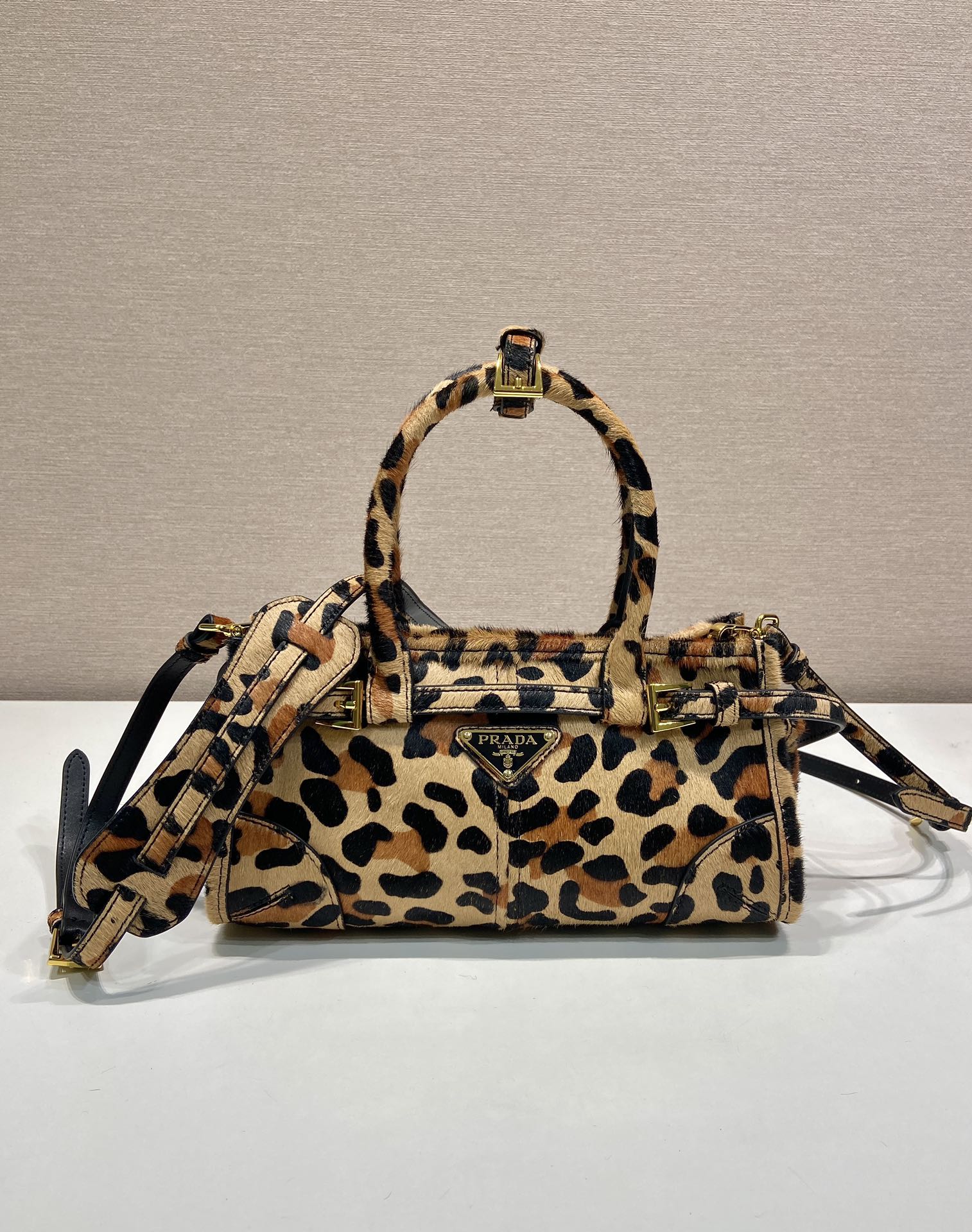 Prada Tote Bag M-l-s