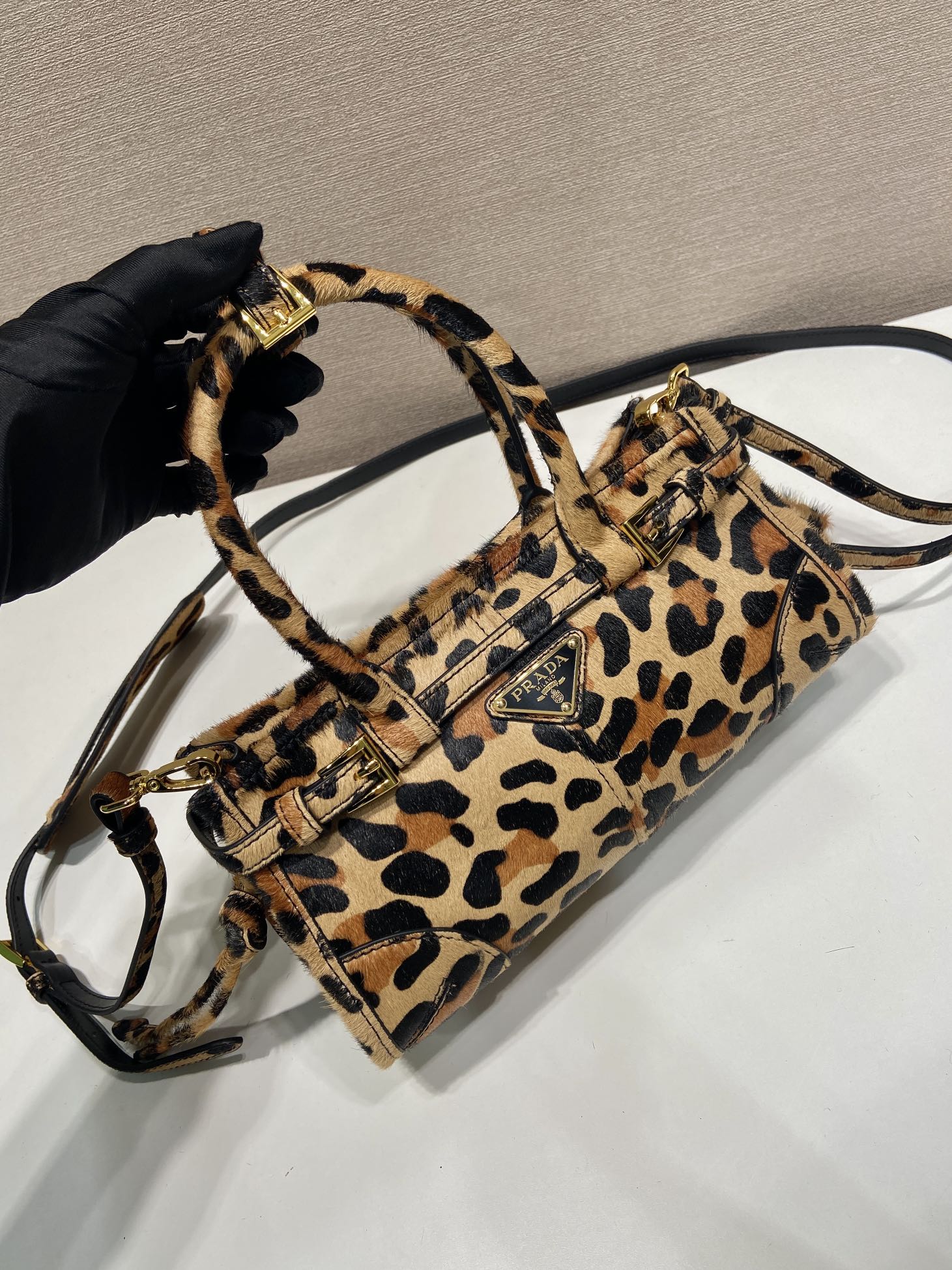 Prada Tote Bag M-l-s