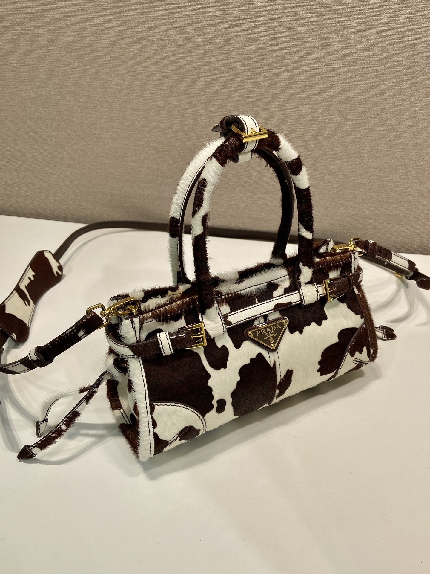 Prada Tote Bag M-l-s