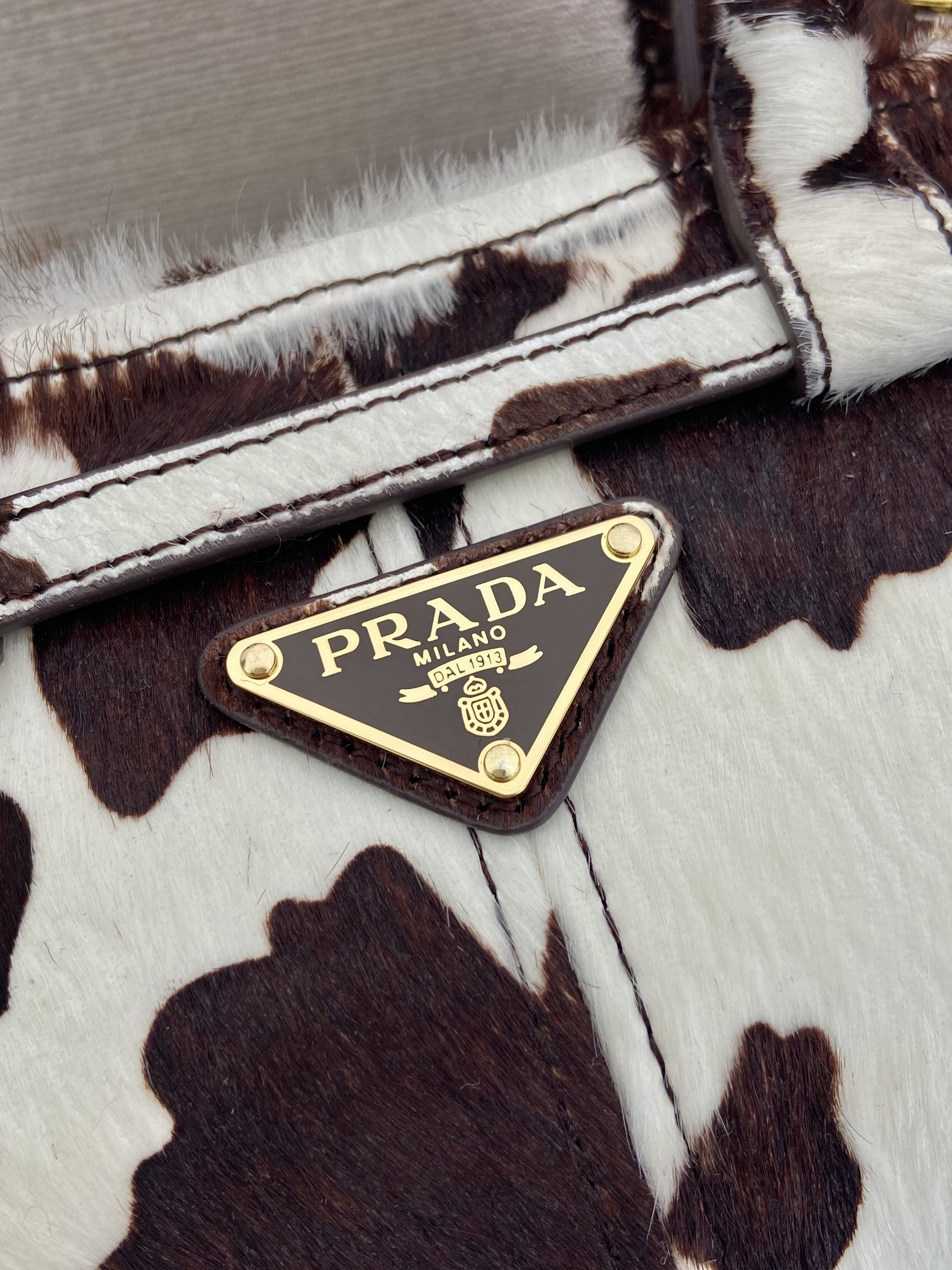 Prada Tote Bag M-l-s