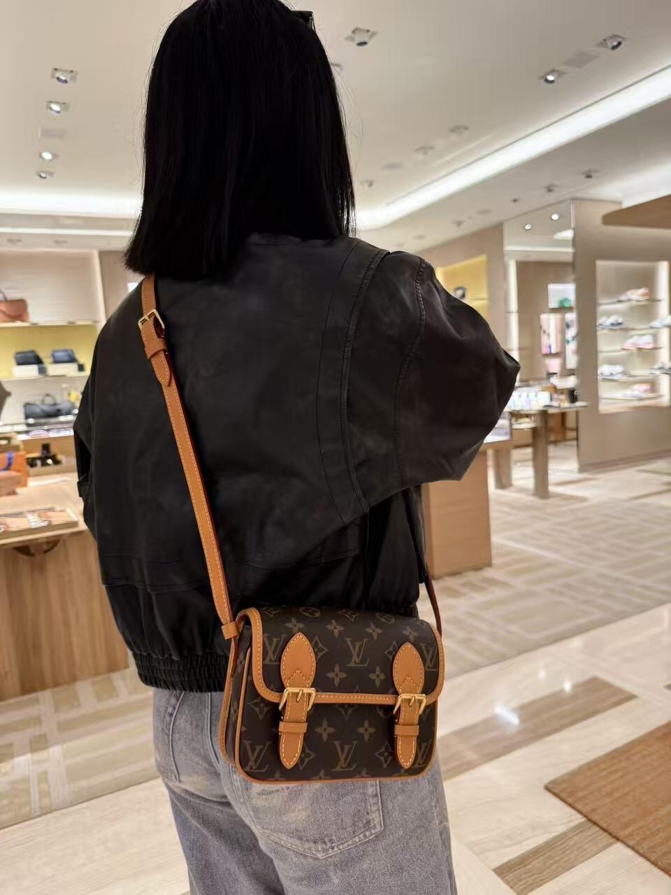 Basic Bag L