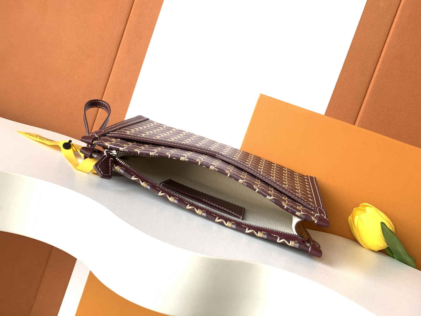 Louis Vuitton Basic Bag M-s