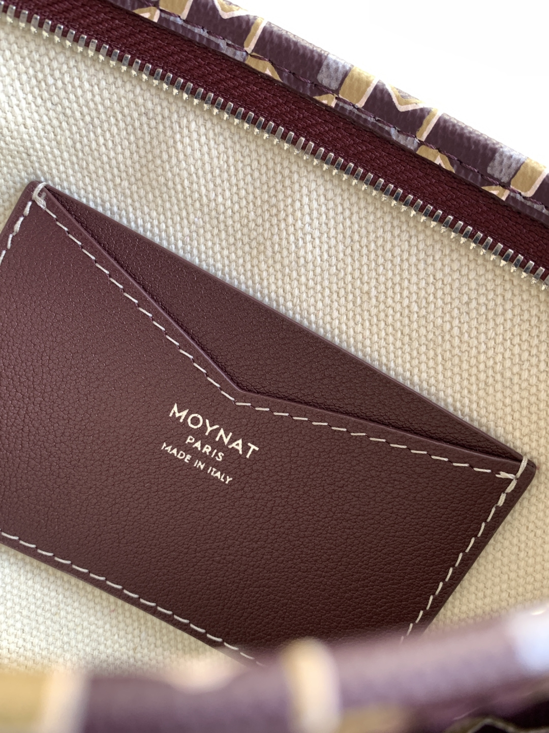 Louis Vuitton Basic Bag M-s