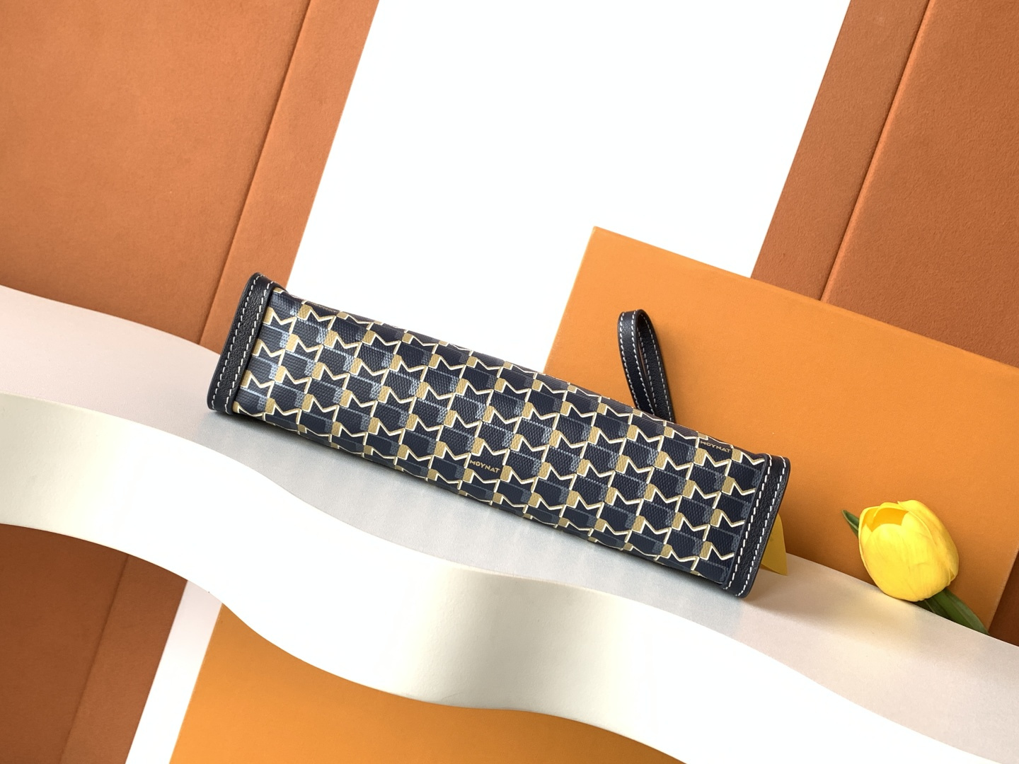 Louis Vuitton Basic Bag M-s