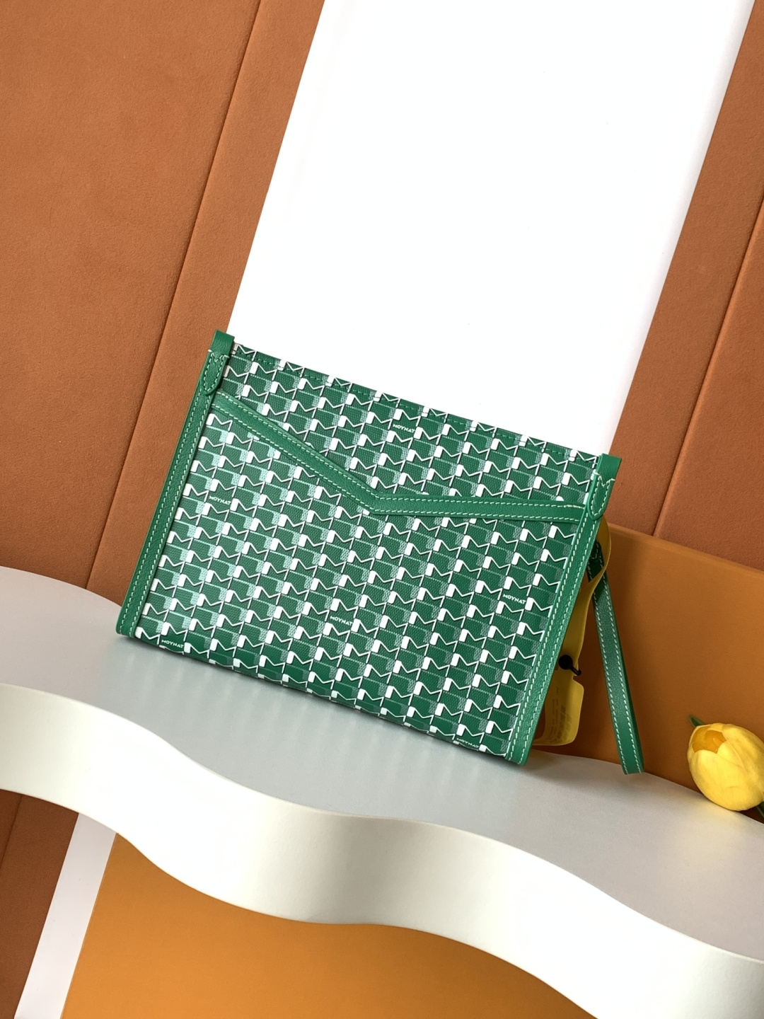 Louis Vuitton Basic Bag M-s