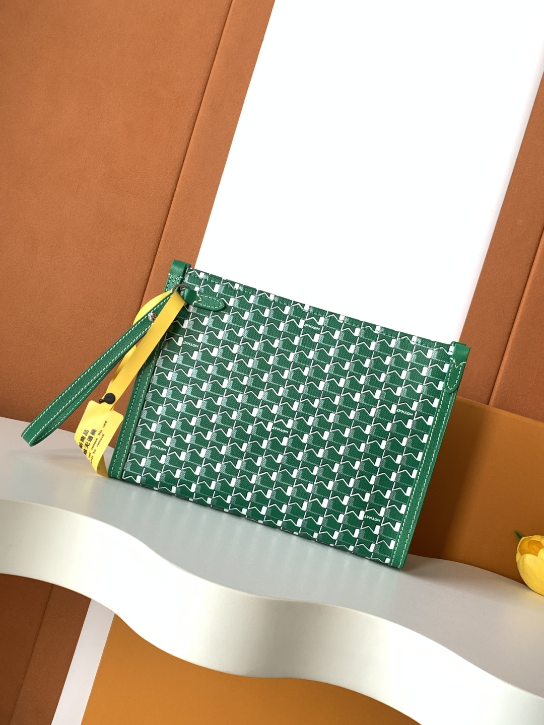 Louis Vuitton Basic Bag M-s