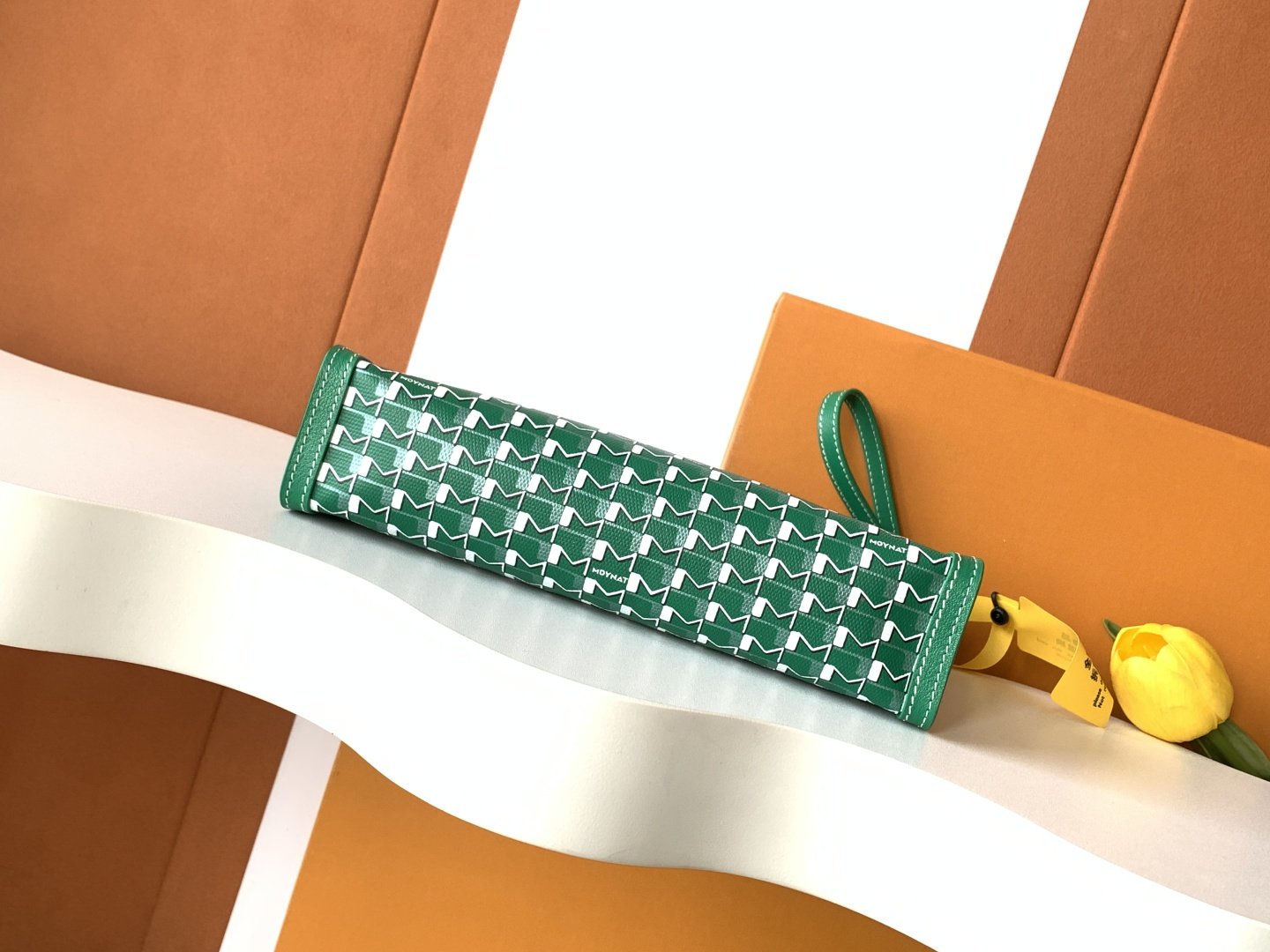 Louis Vuitton Basic Bag M-s