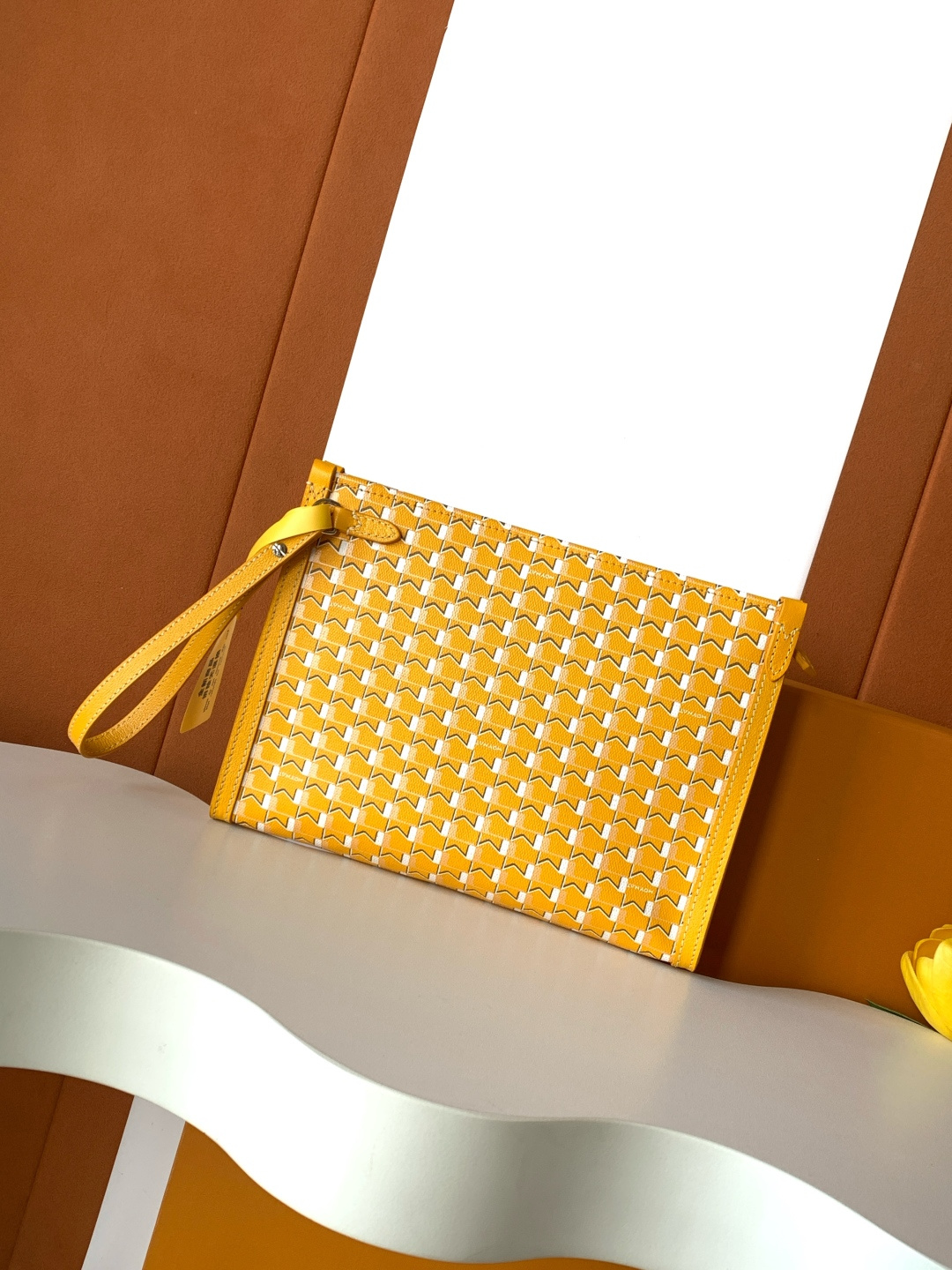 Louis Vuitton Basic Bag M-s