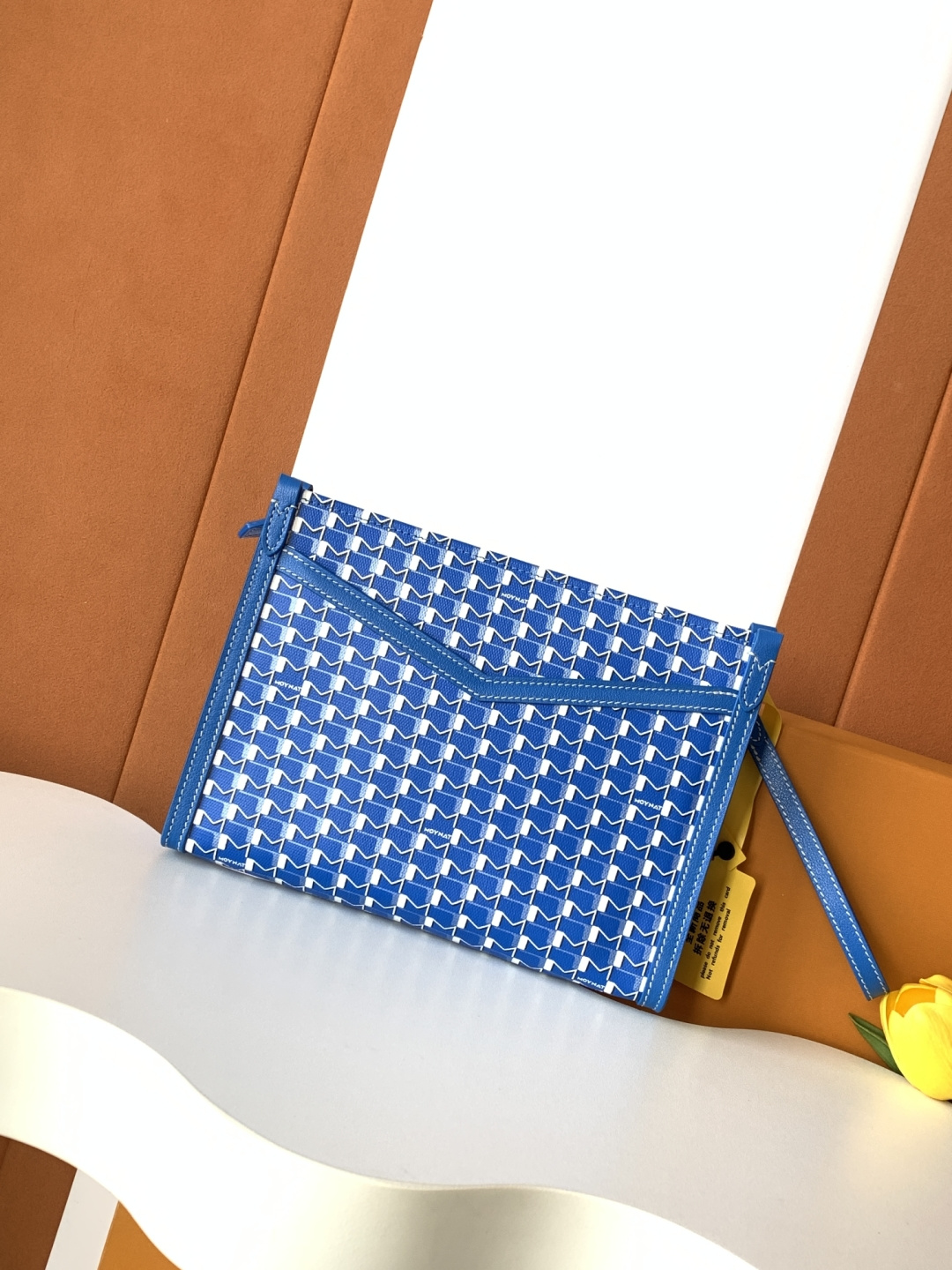 Louis Vuitton Basic Bag M-s