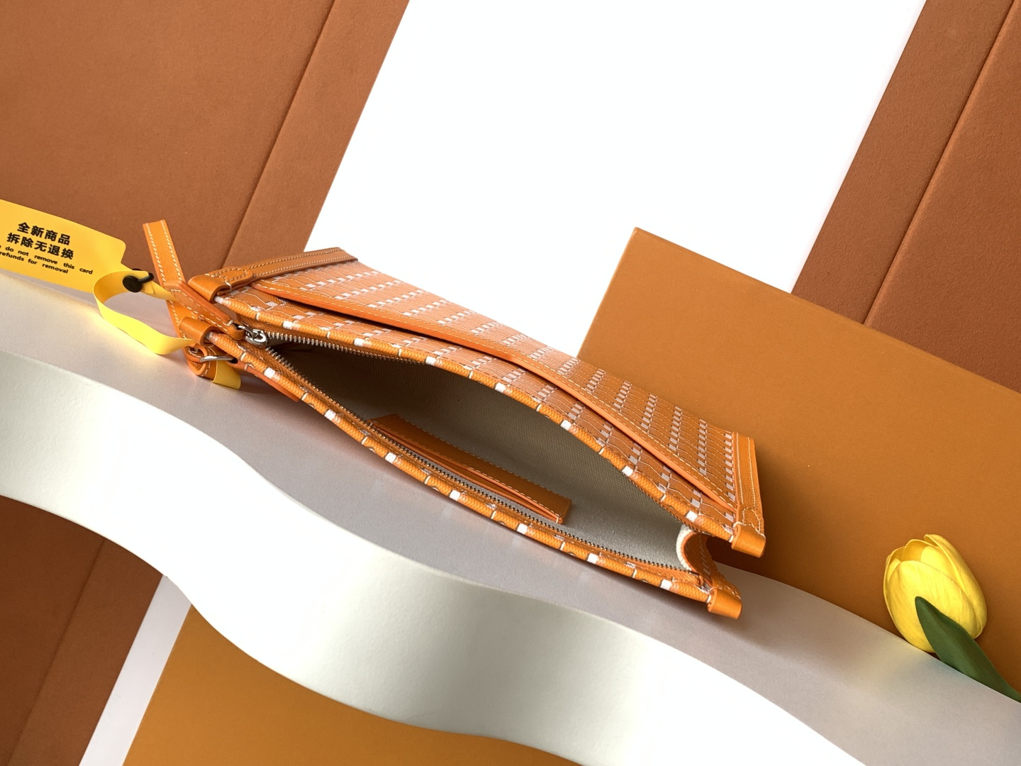 Louis Vuitton Basic Bag M-s