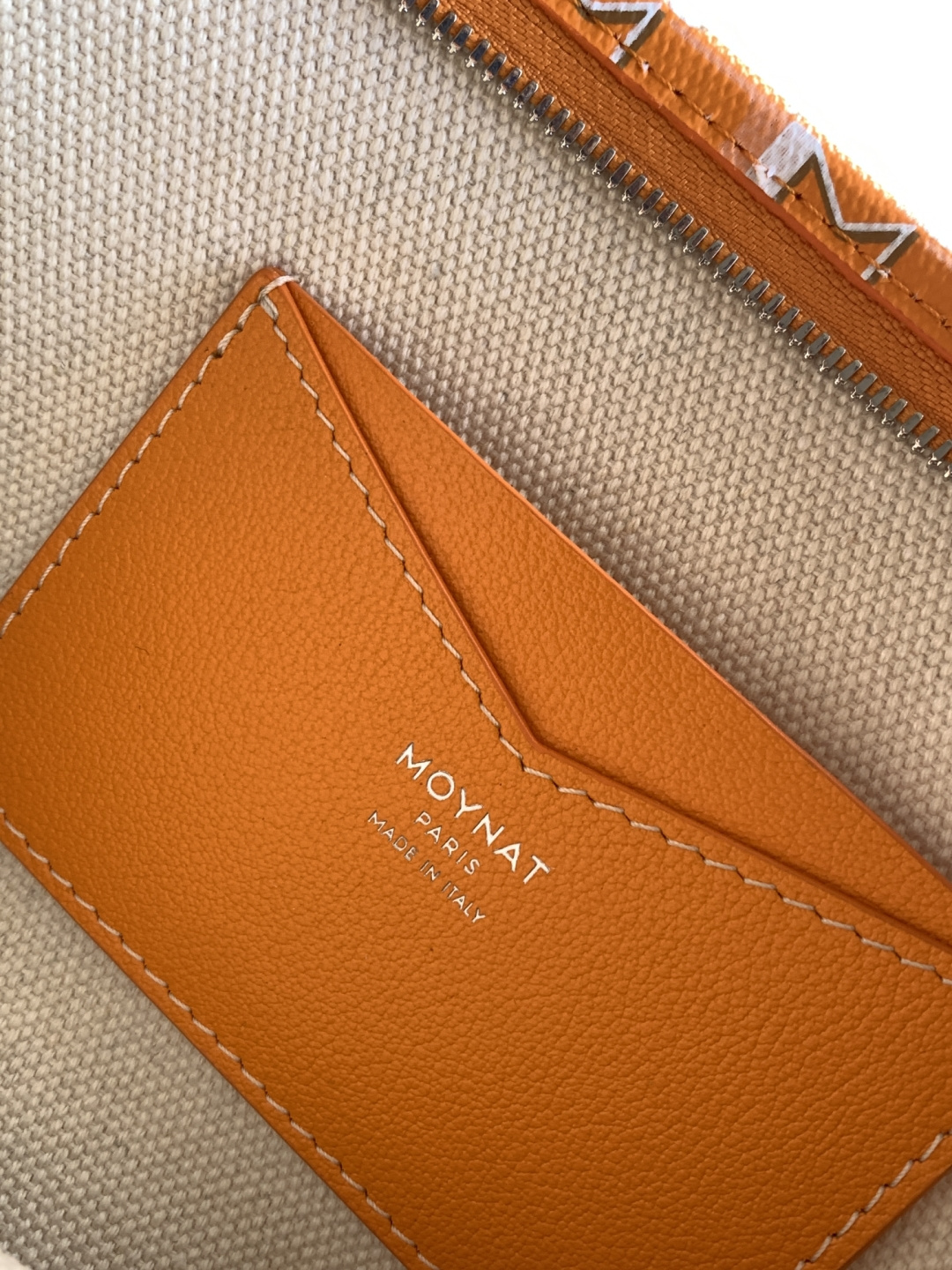 Louis Vuitton Basic Bag M-s