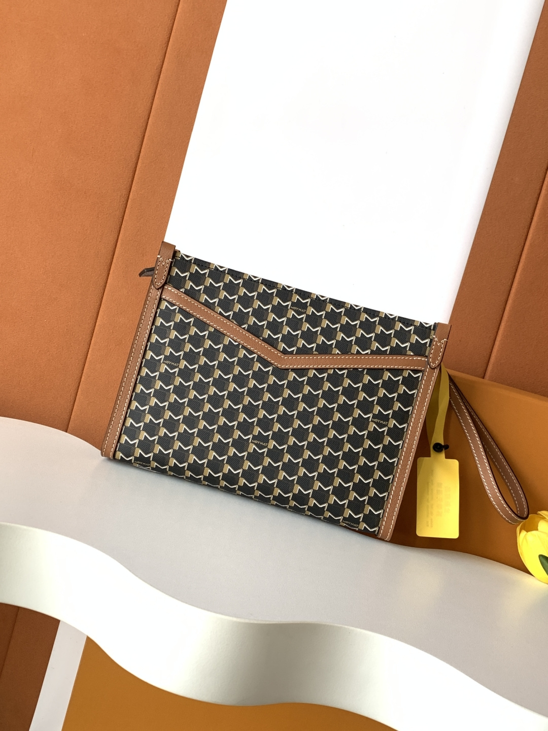 Louis Vuitton Basic Bag M-s