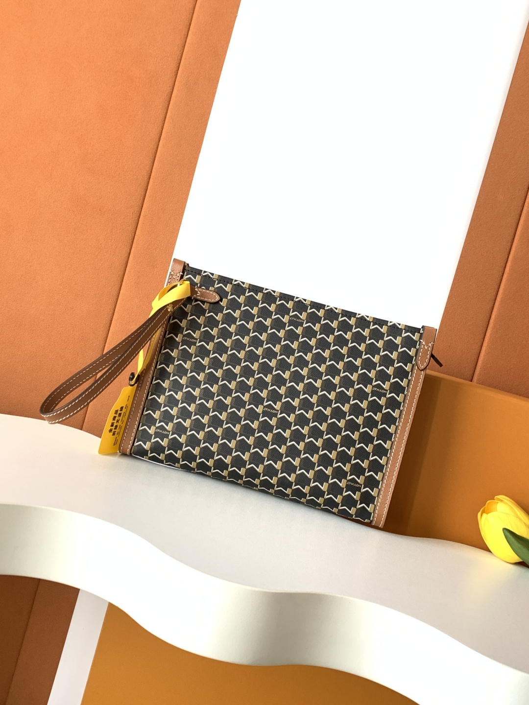 Louis Vuitton Basic Bag M-s