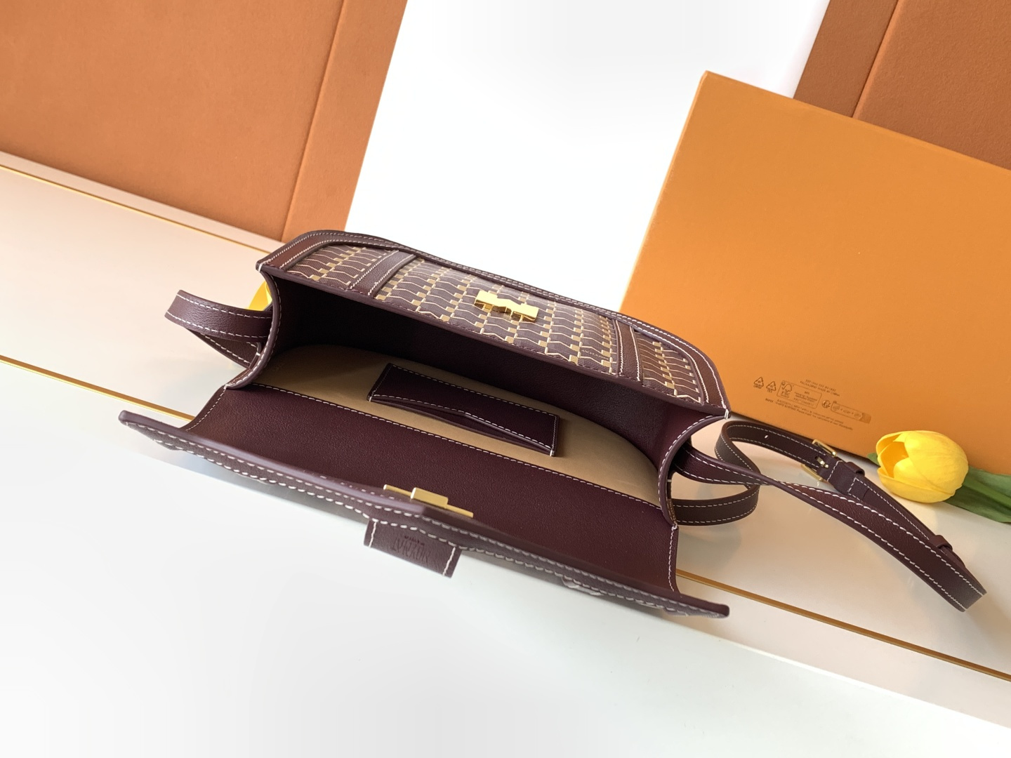 Louis Vuitton Basic Bag Cow Leather M-s