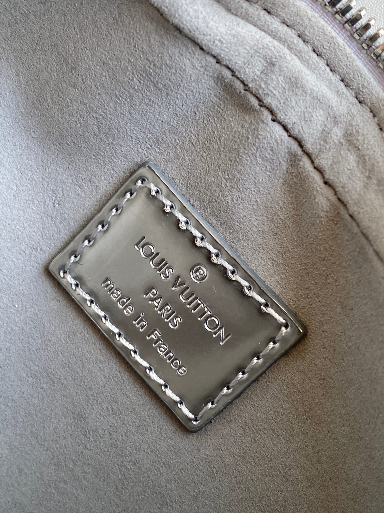 Louis Vuitton Basic Bag Canvas Silver M-l-s