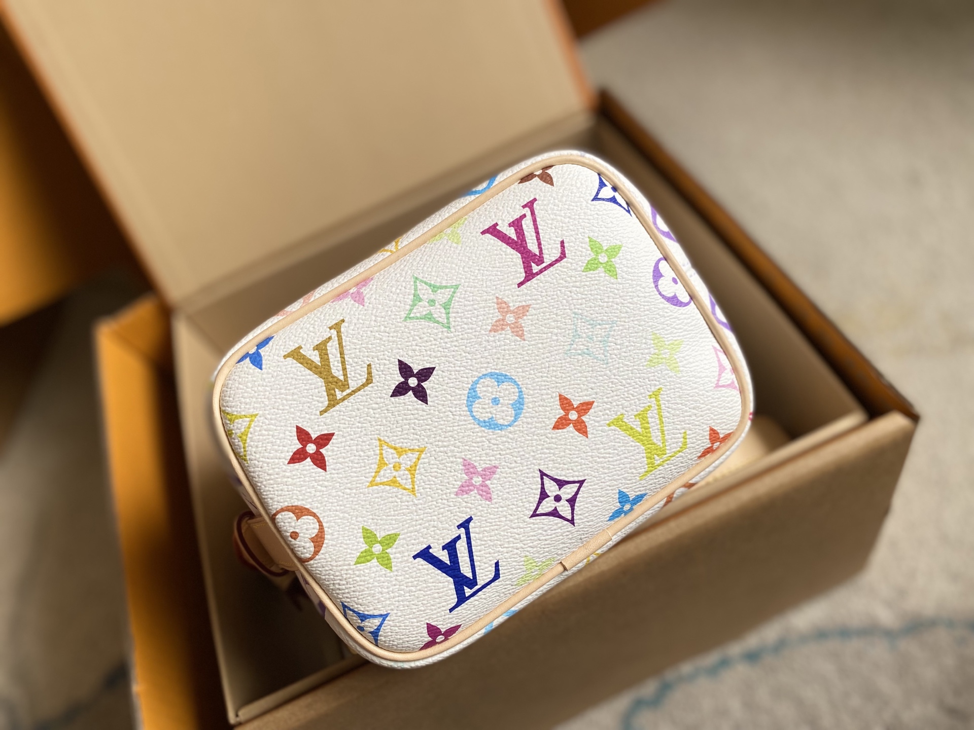 Louis Vuitton Basic Bag Canvas Foldable M-l