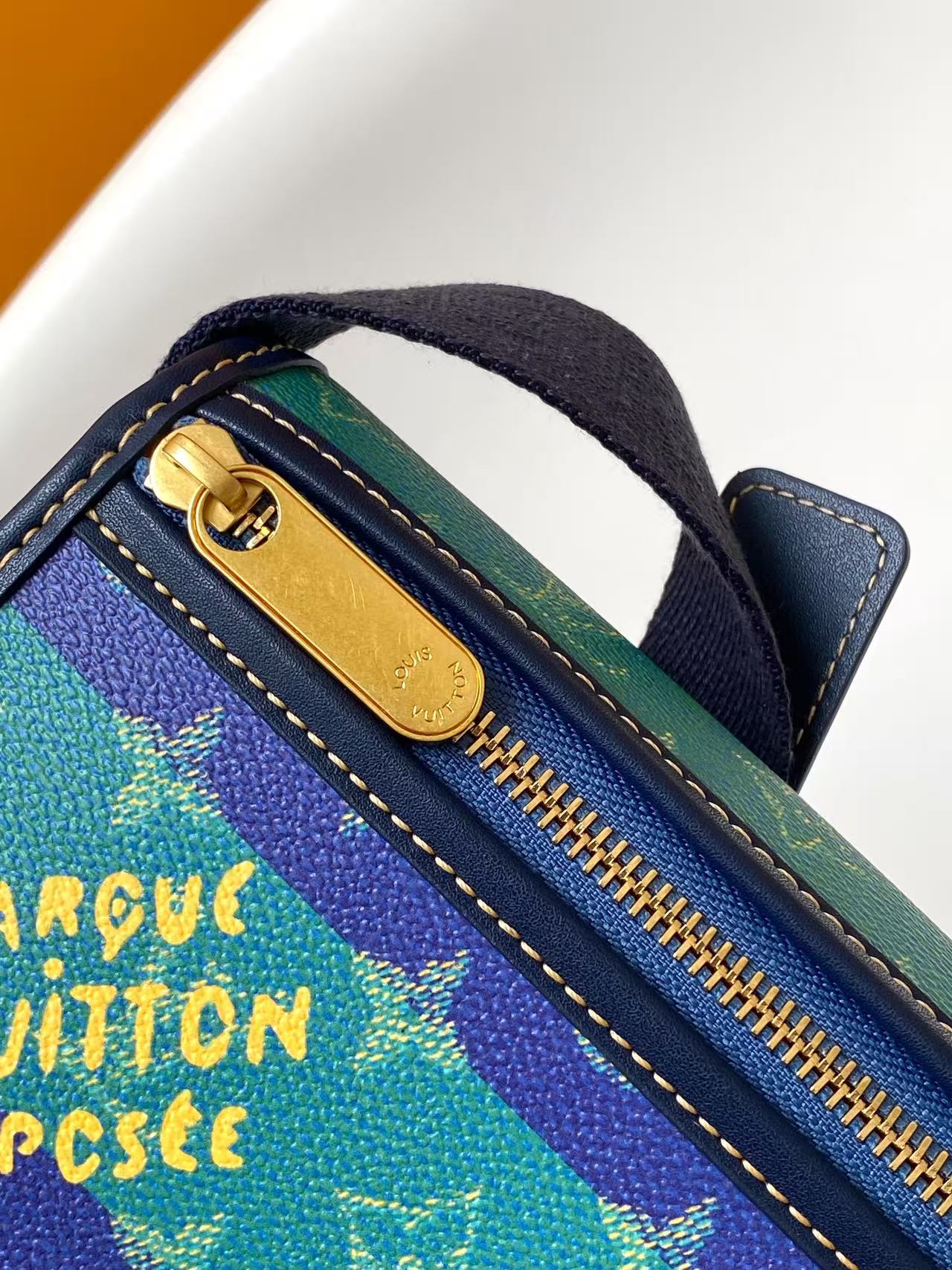 Louis Vuitton Basic Bag M-s