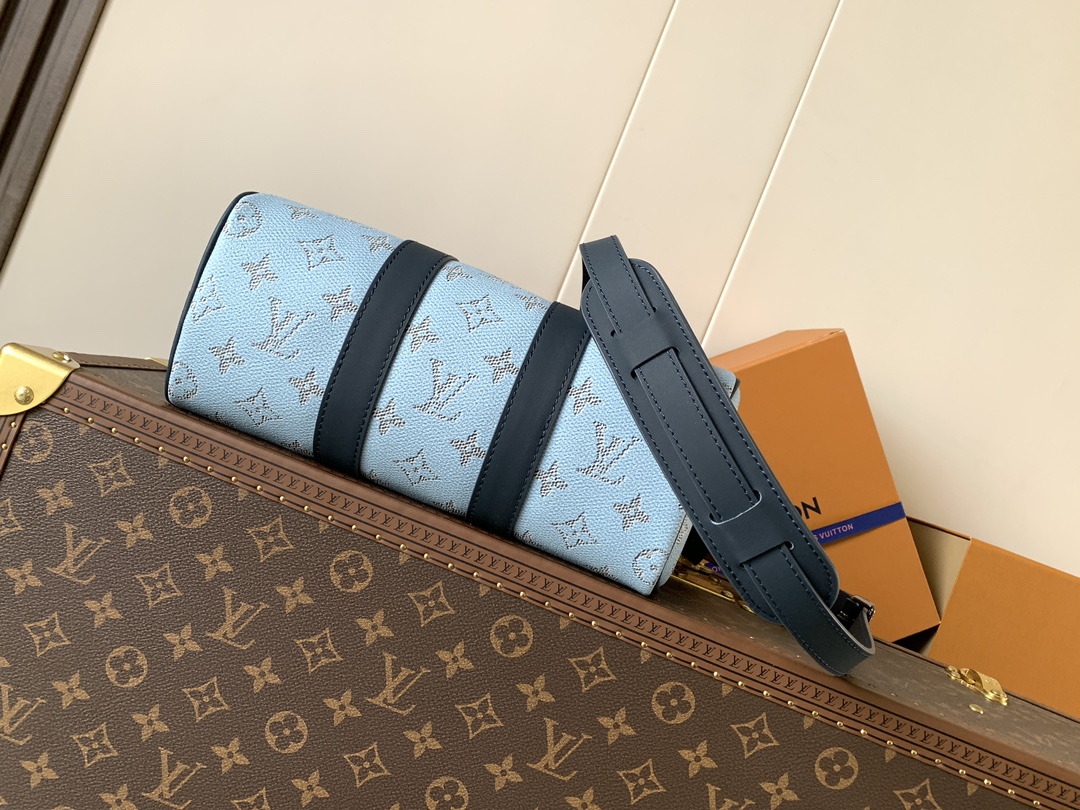 Louis Vuitton Basic Bag Cow Leather Blue 25cm-m-l