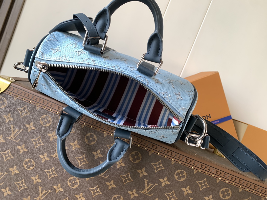 Louis Vuitton Basic Bag Cow Leather Blue 25cm-m-l