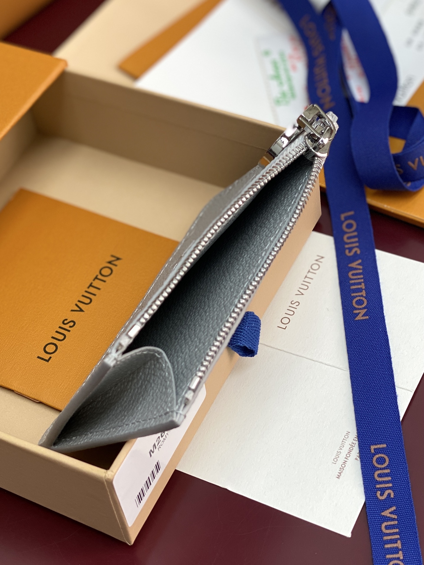 Louis Vuitton Basic Bag Cow Leather M