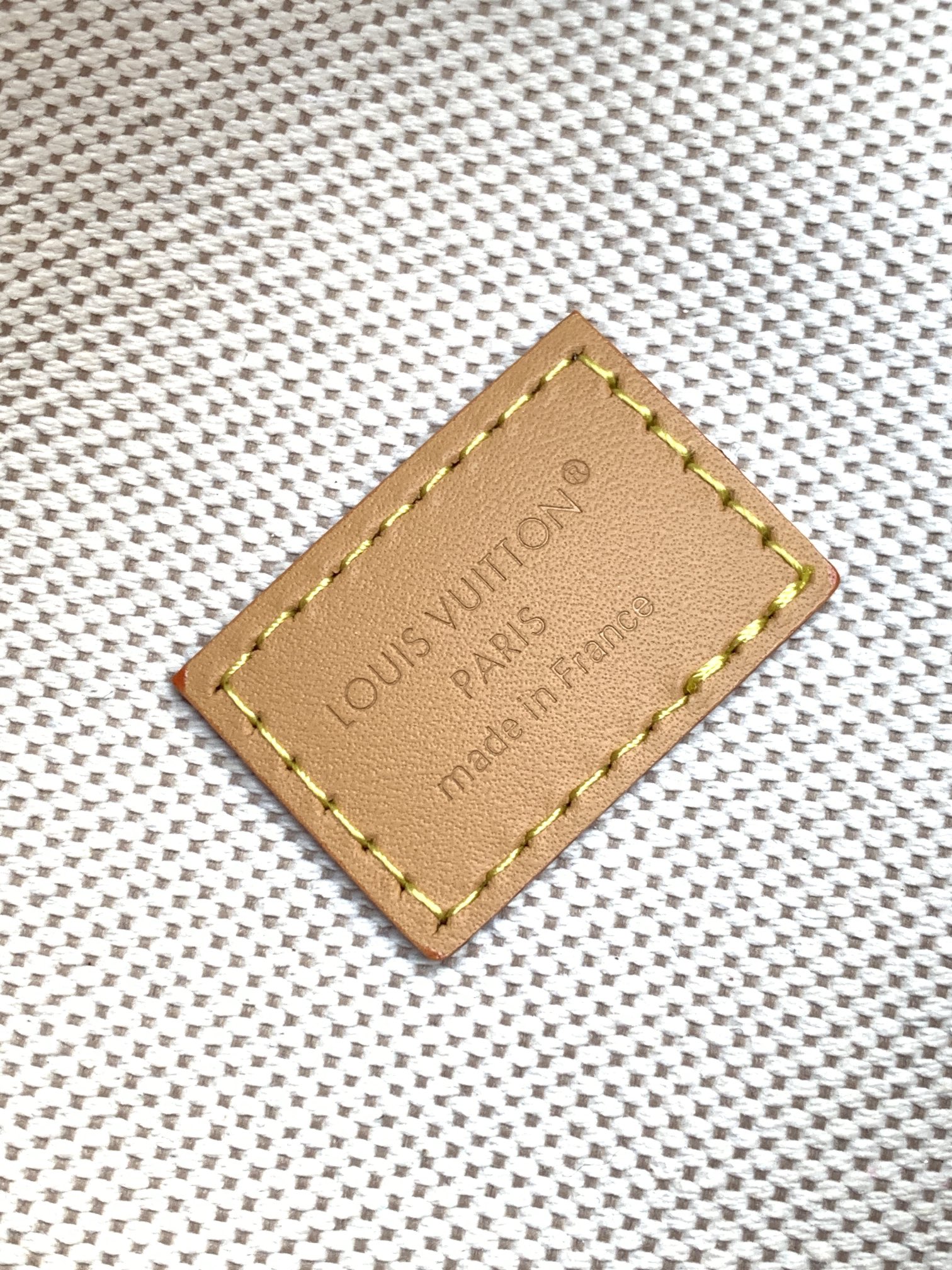 Louis Vuitton Basic Bag Canvas Green M-l-s