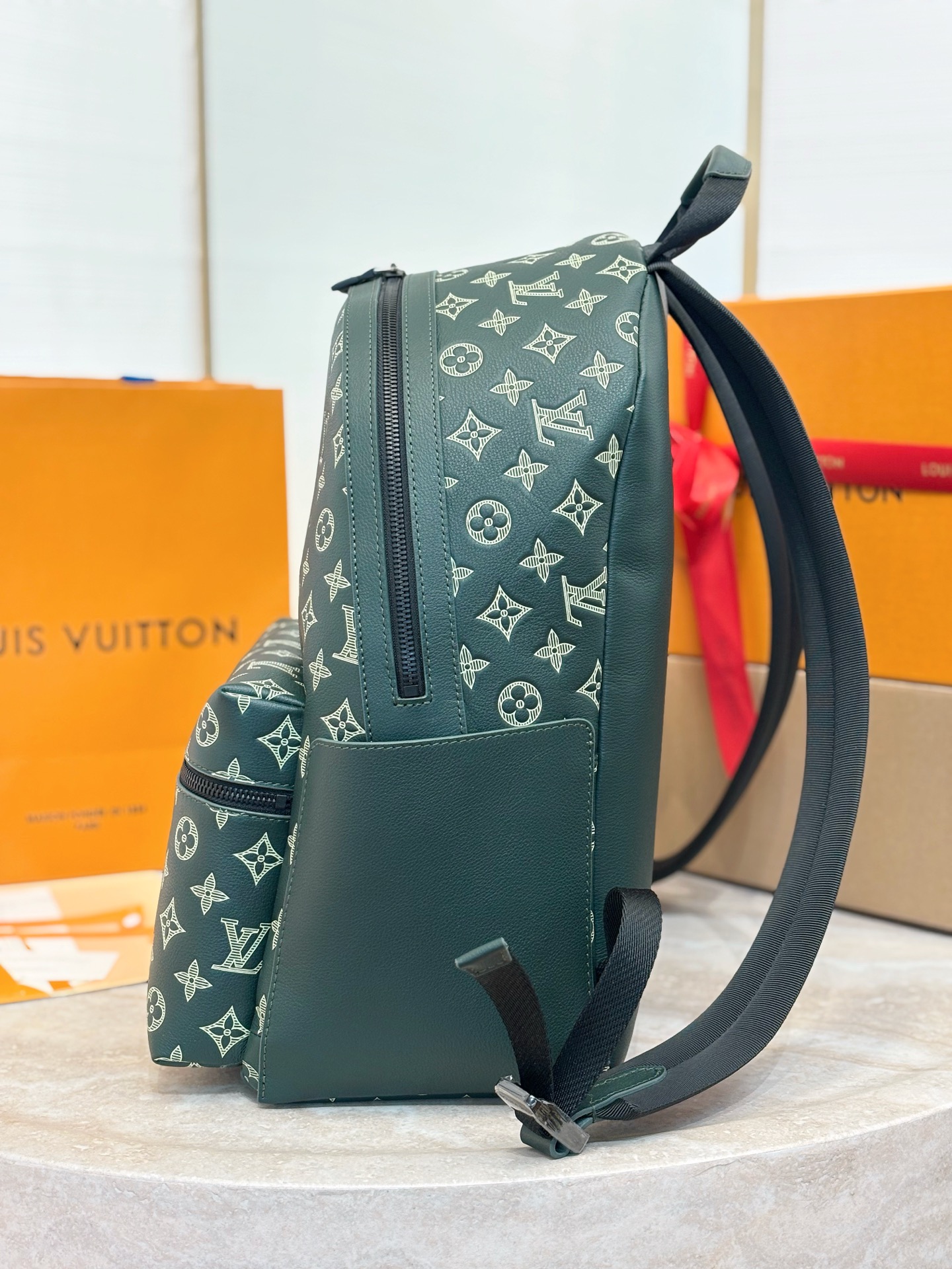Louis Vuitton Backpack M-s-20cm