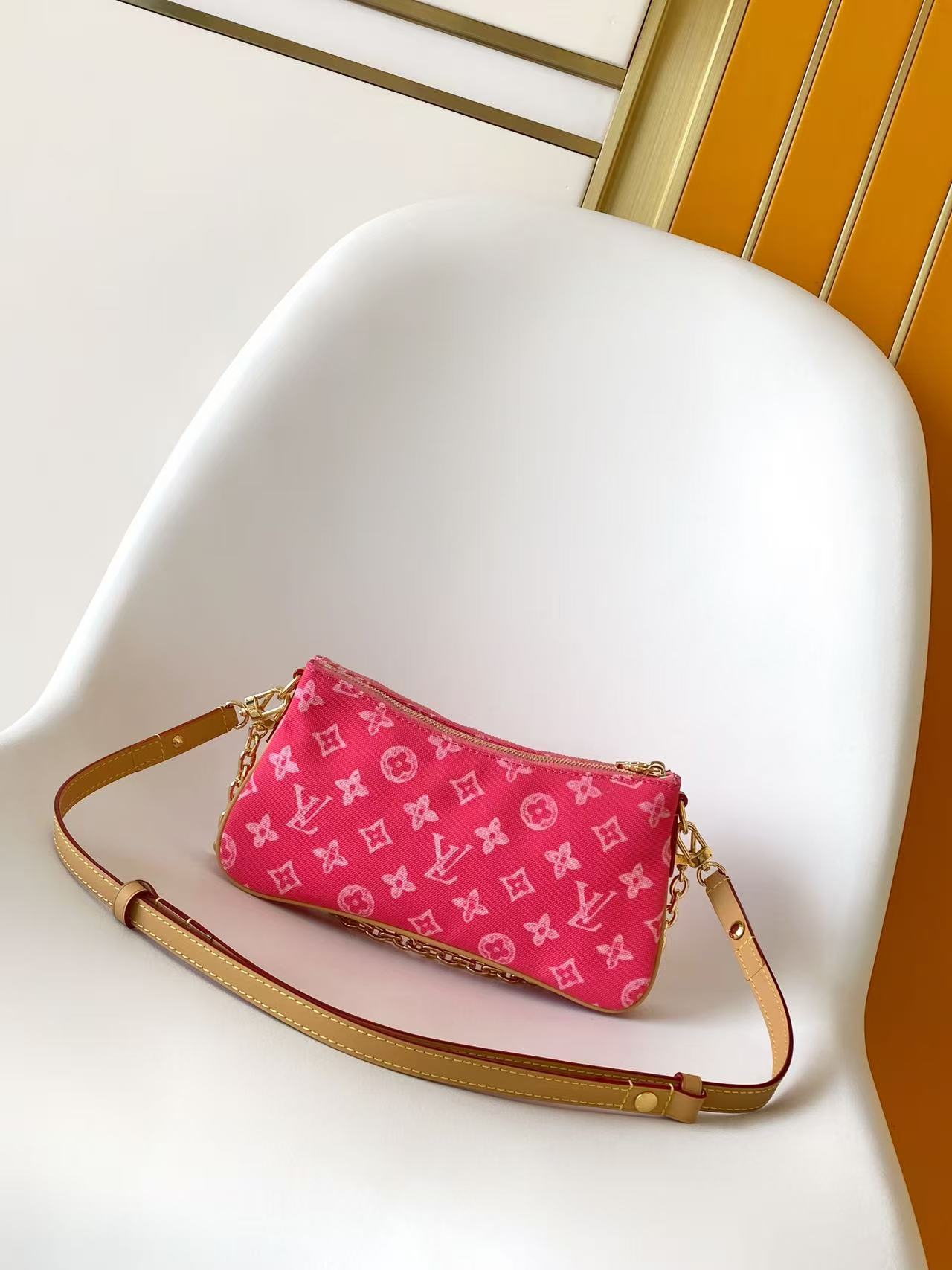 Louis Vuitton Basic Bag Cow Leather Gold M-l-s