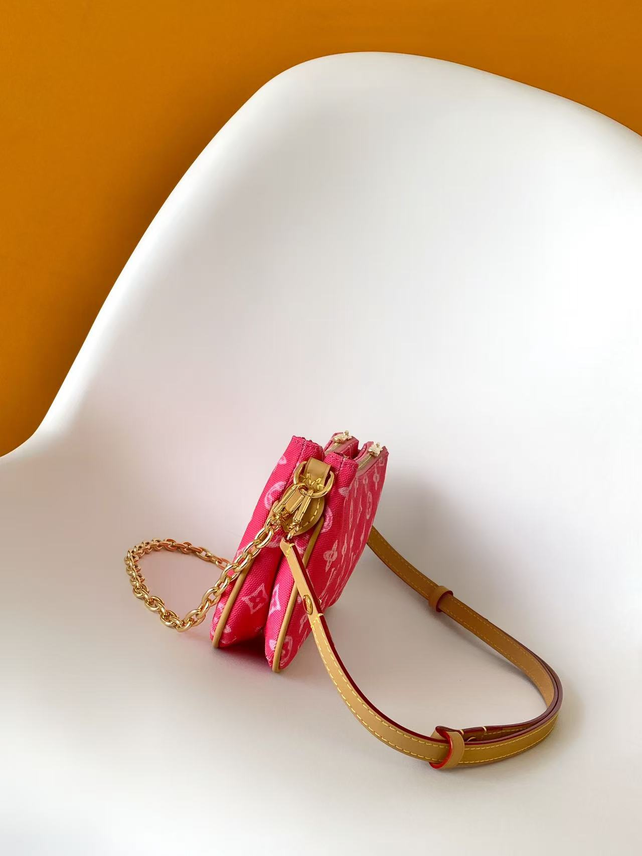 Louis Vuitton Basic Bag Cow Leather Gold M-l-s