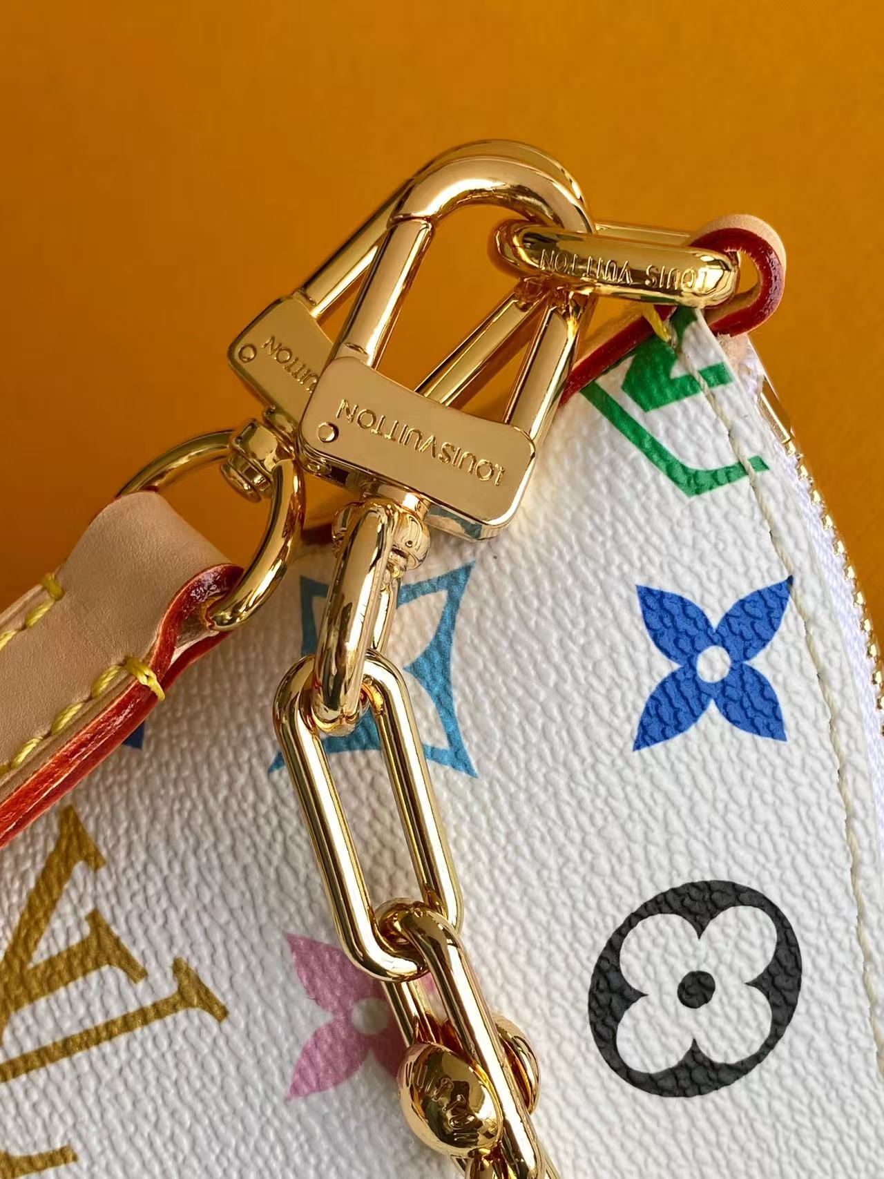 Louis Vuitton Clutch Bag Canvas M-l