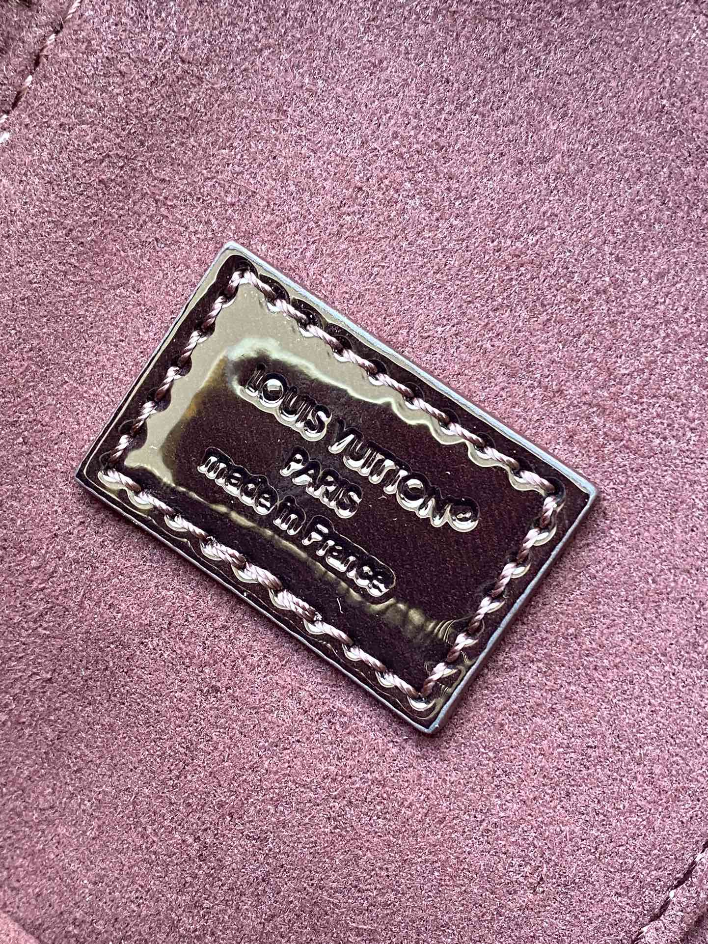 Louis Vuitton Basic Bag Canvas Gold M-l