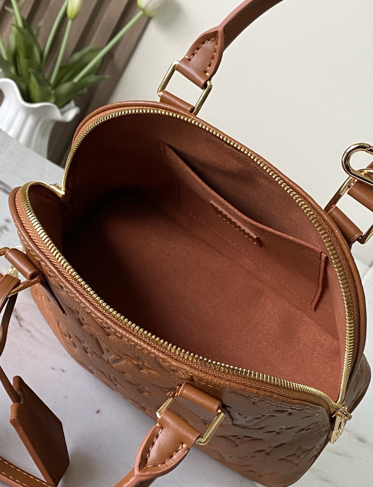 Louis Vuitton Basic Bag Brown M