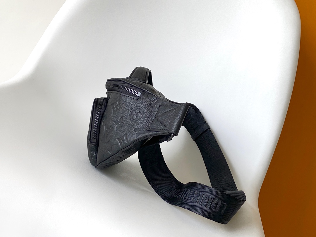 Louis Vuitton Basic Bag Cow Leather Black M-s