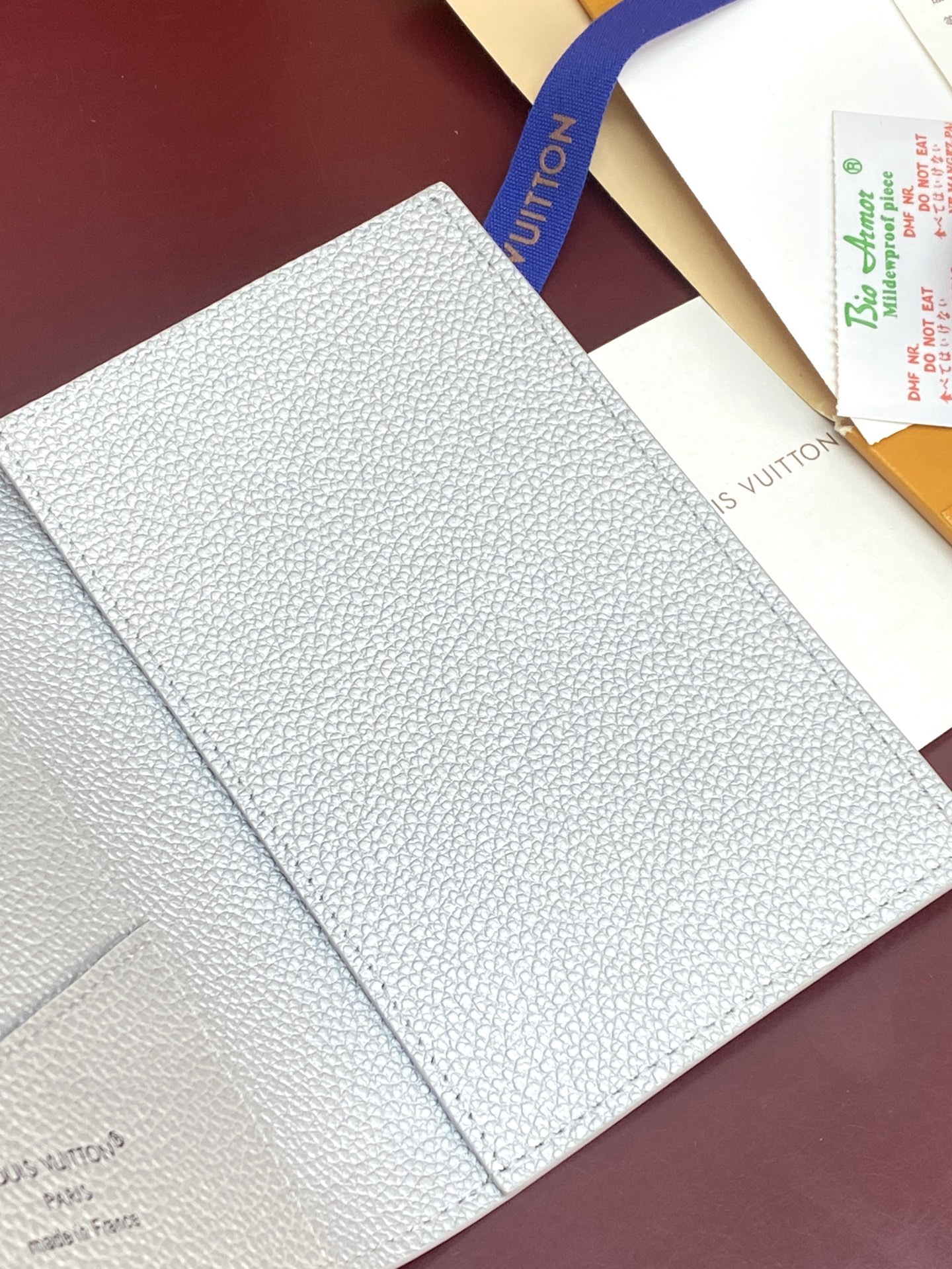 Louis Vuitton Basic Bag Cow Leather White M