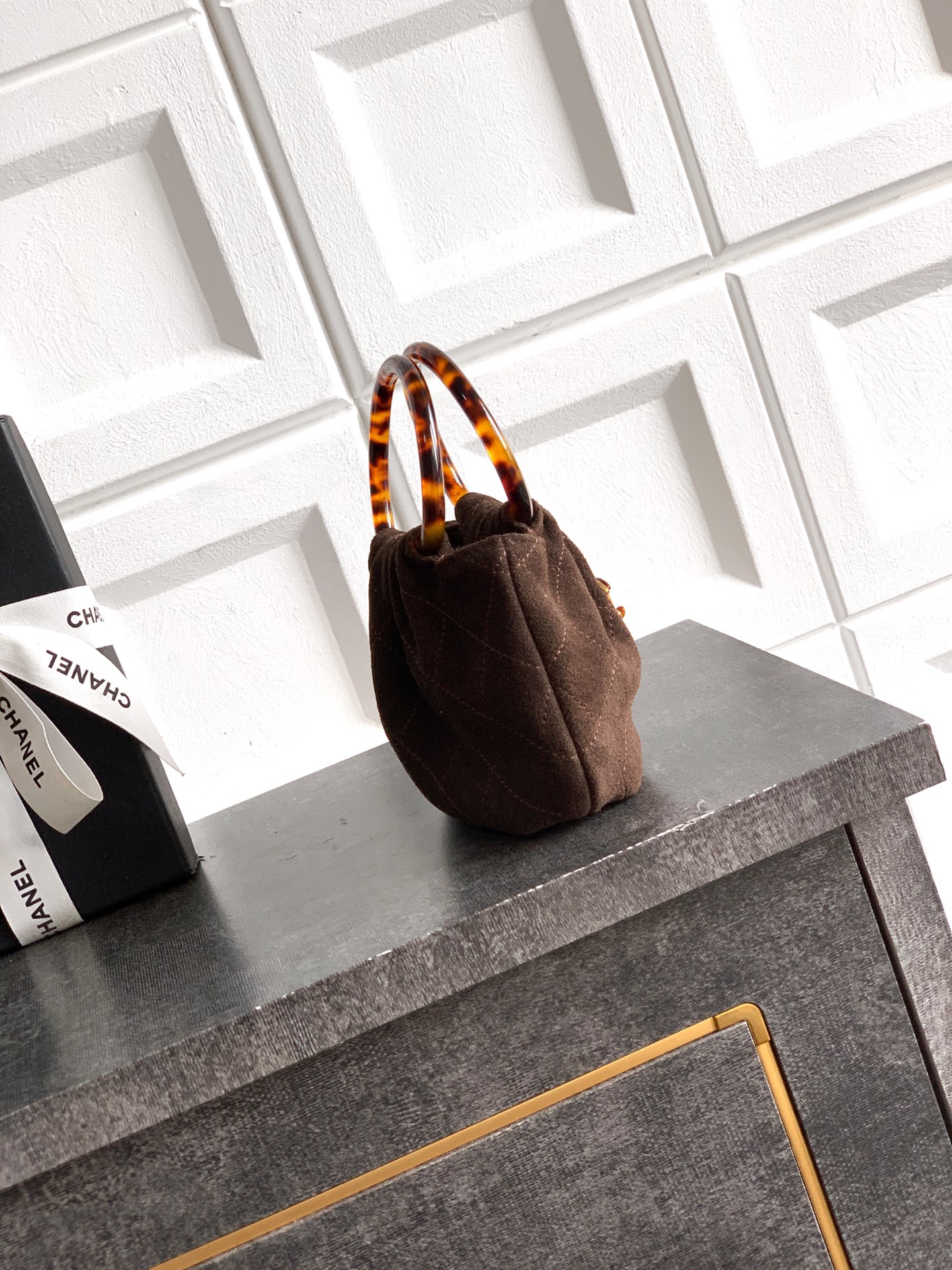 Chanel Basic Bag M-l