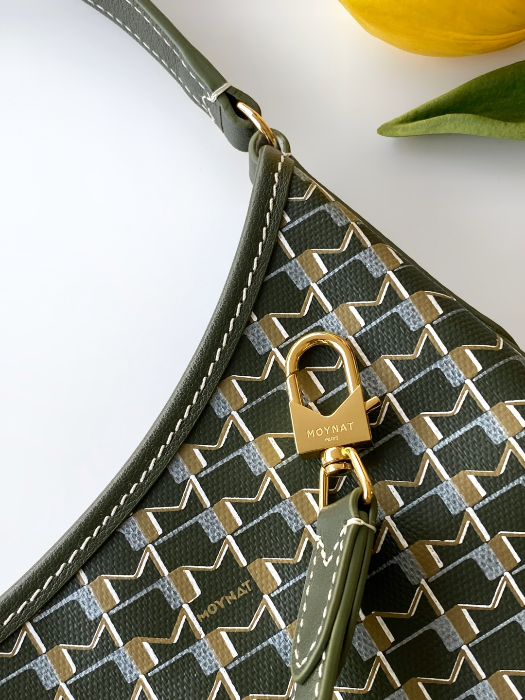 Moynat Basic Bag Large Capacity M-15cm