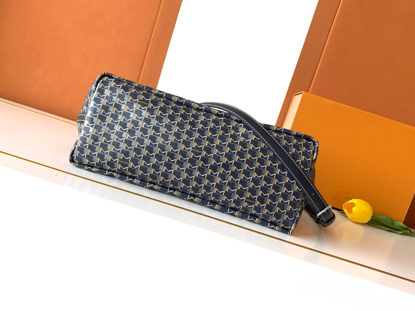 Moynat Basic Bag Large Capacity M-15cm