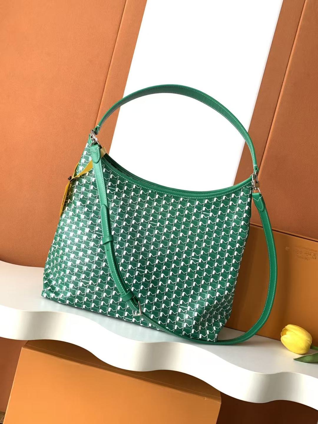 Moynat Basic Bag Large Capacity M-15cm