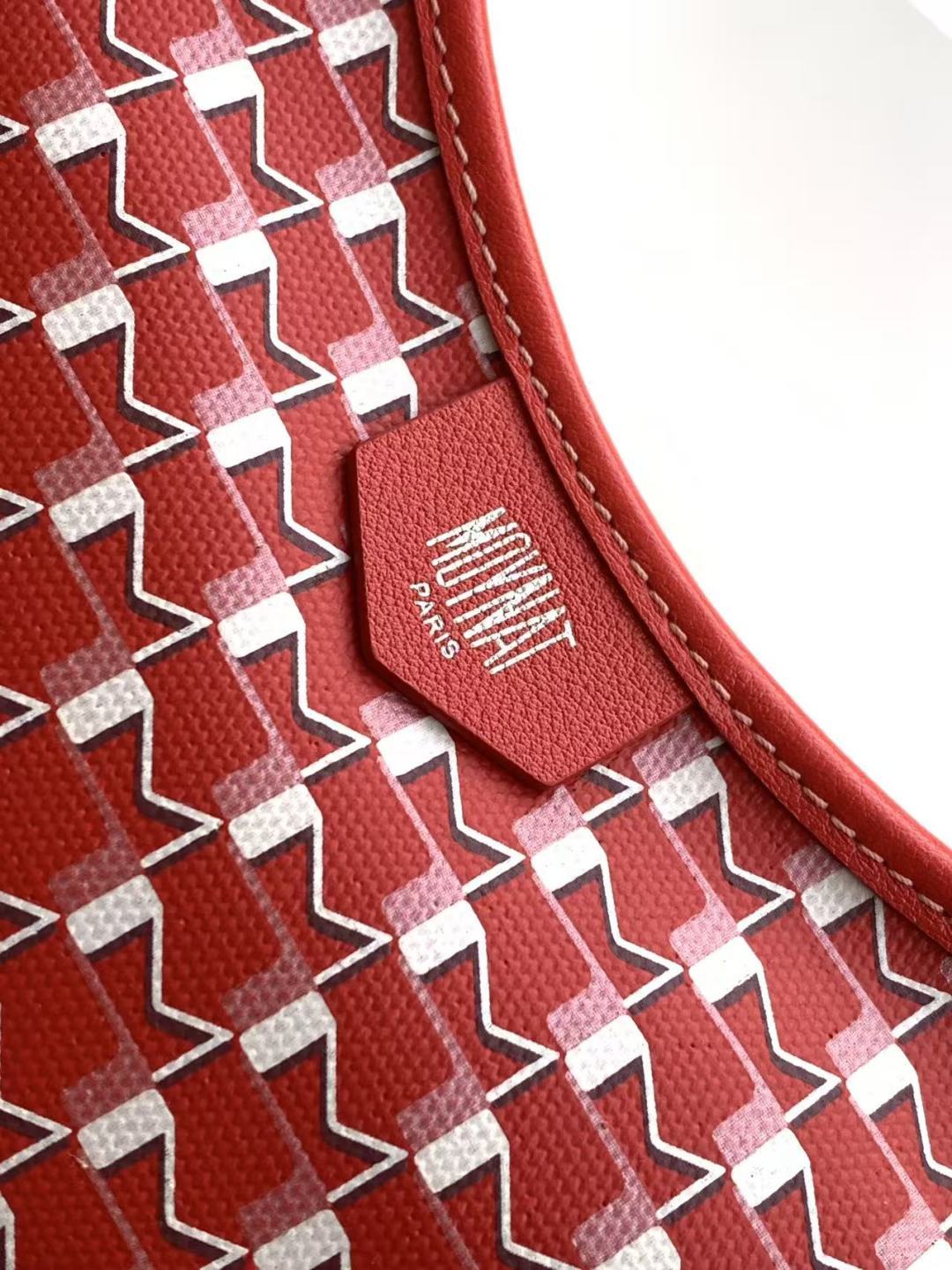 Moynat Basic Bag Cow Leather M-s