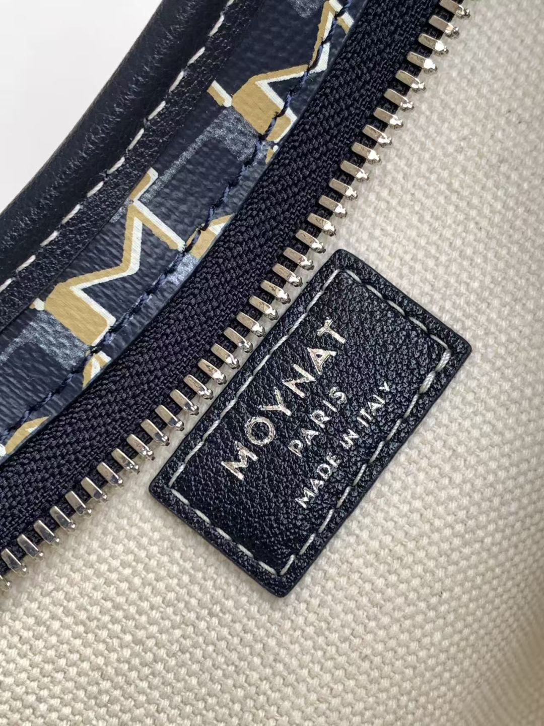 Moynat Basic Bag Cow Leather M-s